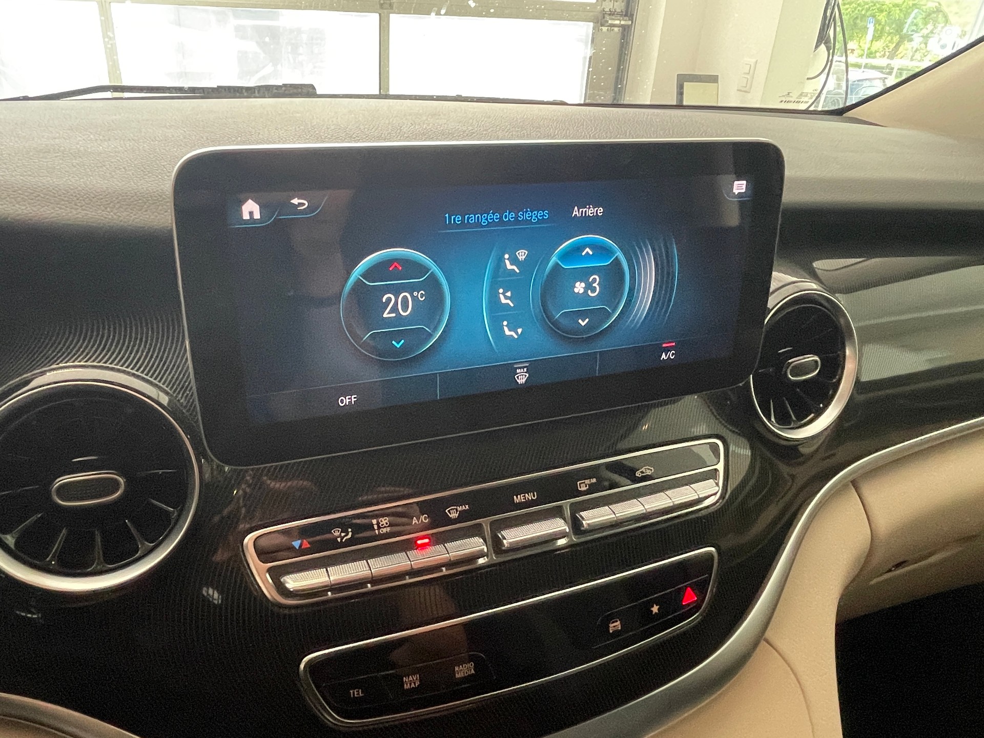 MERCEDES-BENZ Marco Polo 220 d Trend 4M Automat-image-23