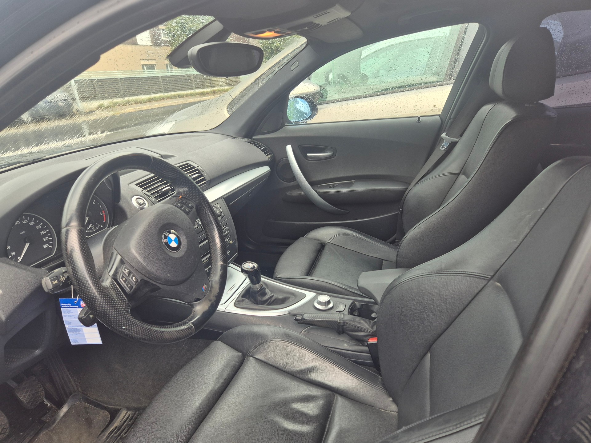 BMW 118-image-4