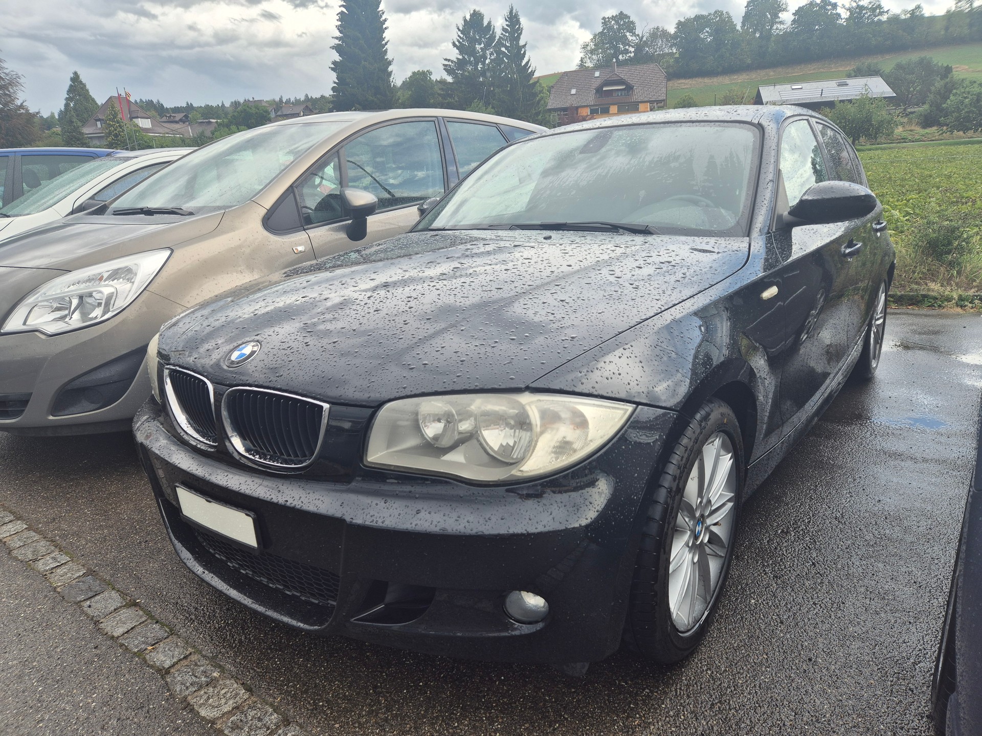 BMW 118-image-0