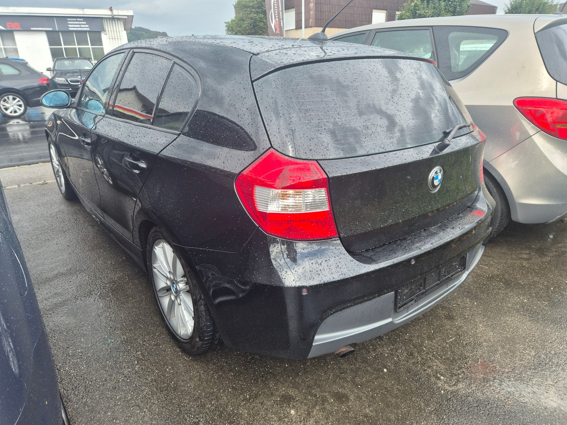 BMW 118-image-2
