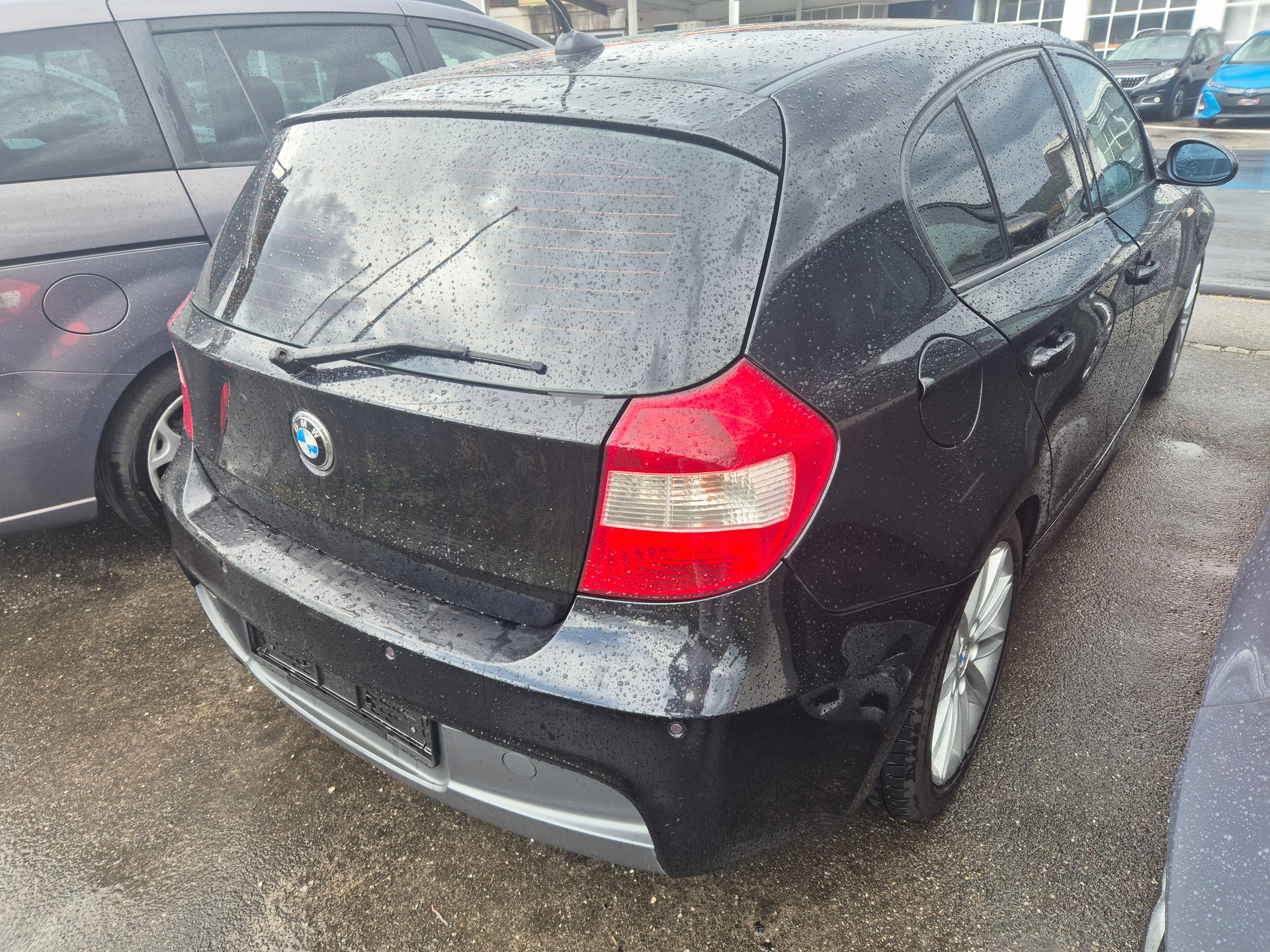 BMW 118-image-3