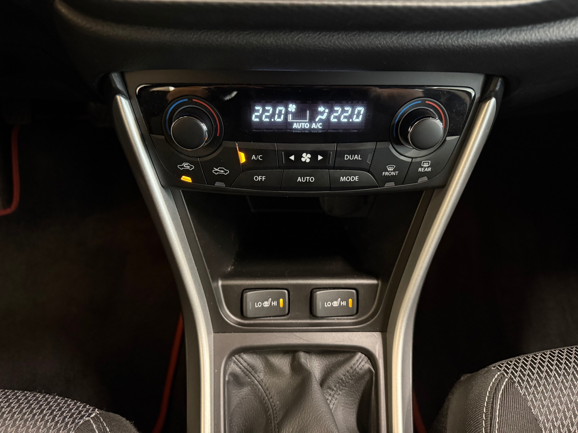 SUZUKI SX4 S-Cross 1.6 16V PizSulai 4WD-image-18
