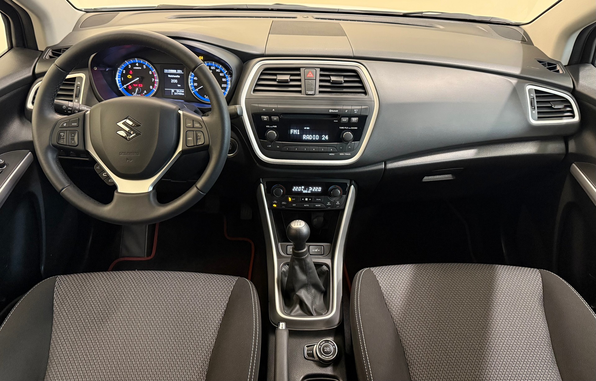 SUZUKI SX4 S-Cross 1.6 16V PizSulai 4WD-image-14