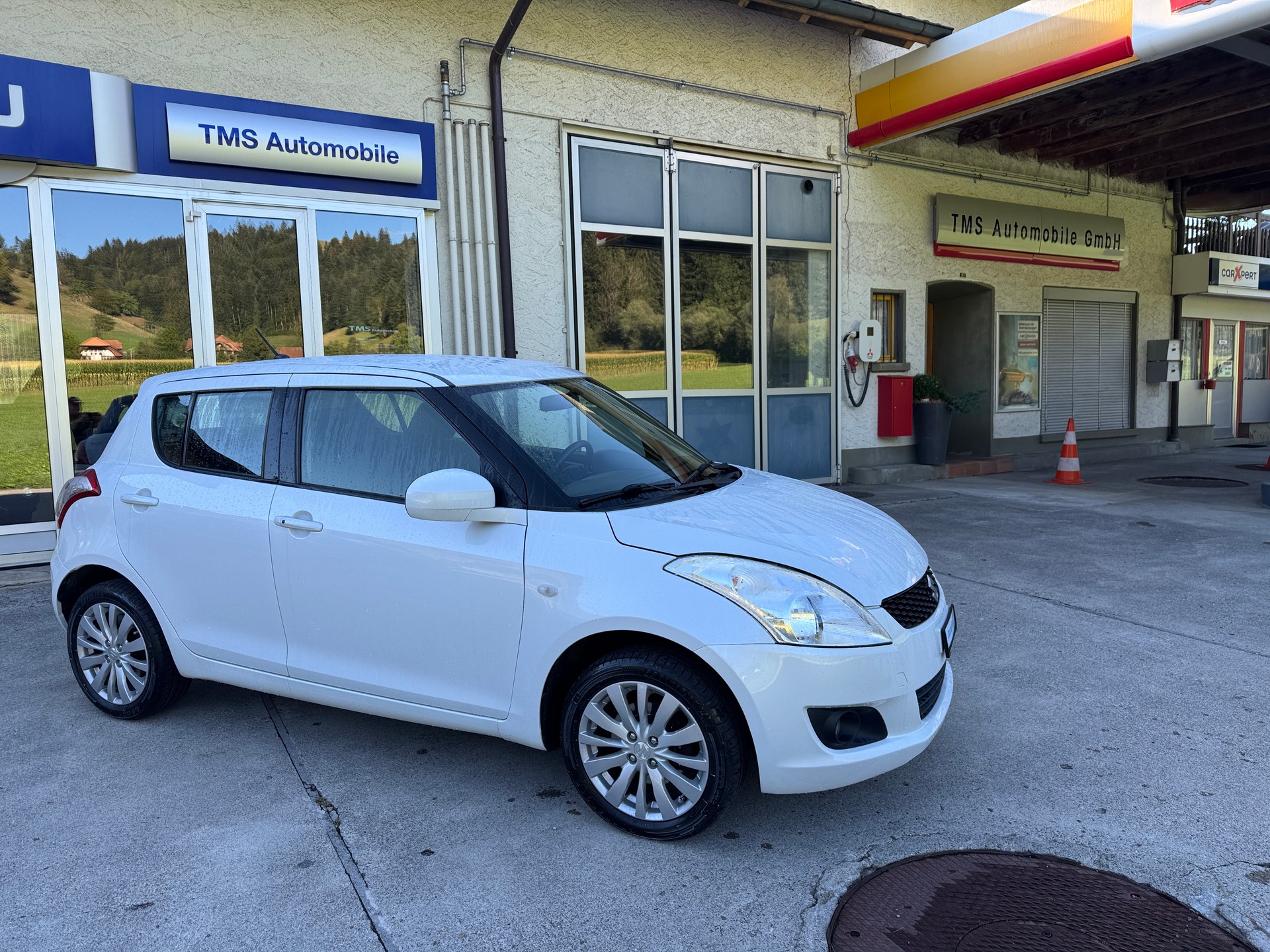 SUZUKI Swift 1.2i 16V GL Top 4x4-image-14