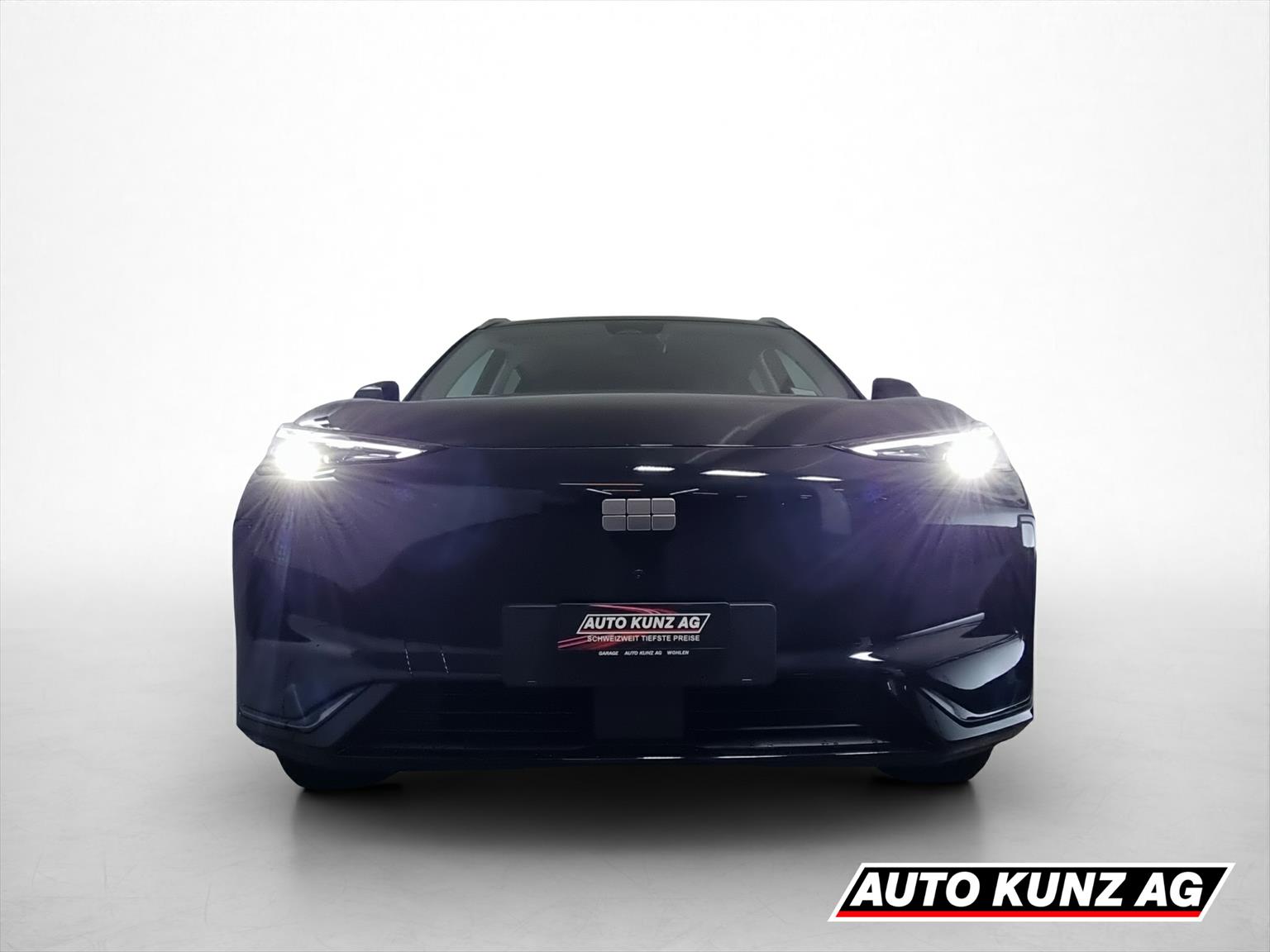 GEELY E5 Pro+ FWD-showroom-element-1