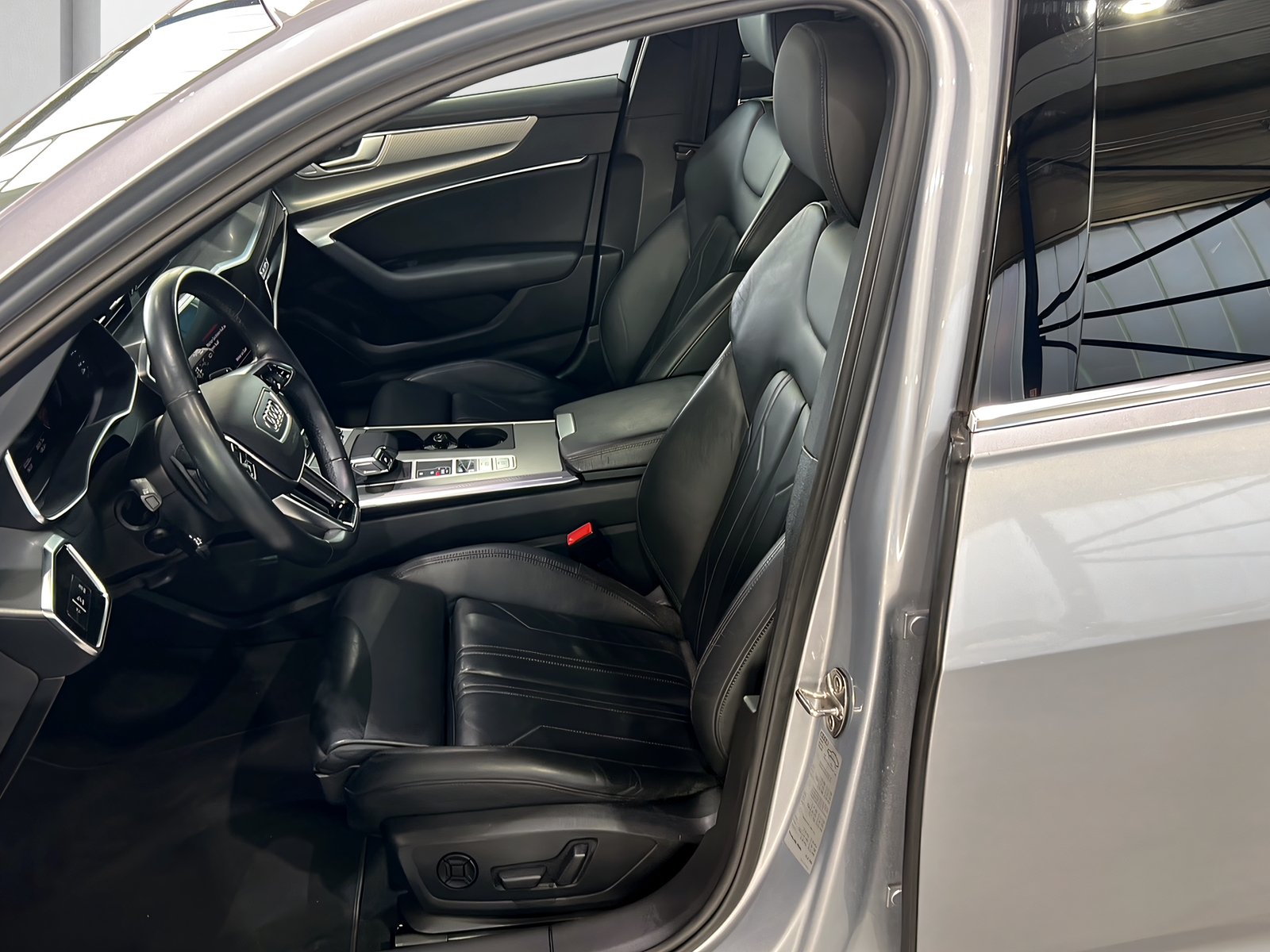 AUDI A6 Avant 55 TFSI qu**Matrix,Optikpaket,Gratisservice bis 100'000km,Tempomat ACC,Head Up,CH Auslieferung,Frisch ab MFK**-image-7