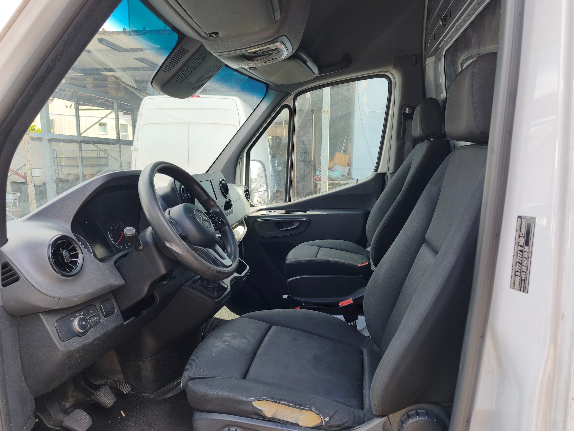 MERCEDES-BENZ Sprinter 314 CDI Standard-image-9