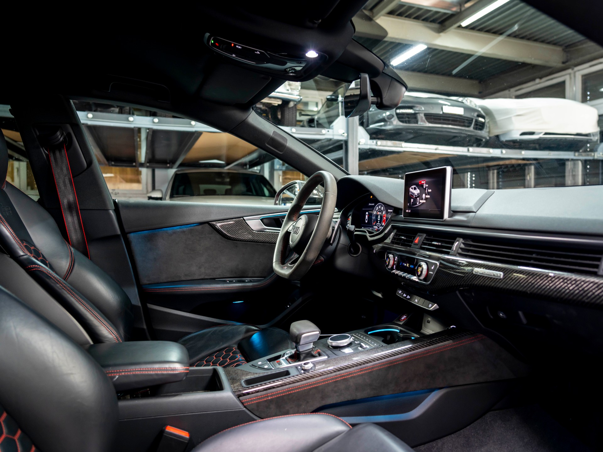 AUDI RS5 Sportback 2.9 TFSI quattro tiptronic-image-24