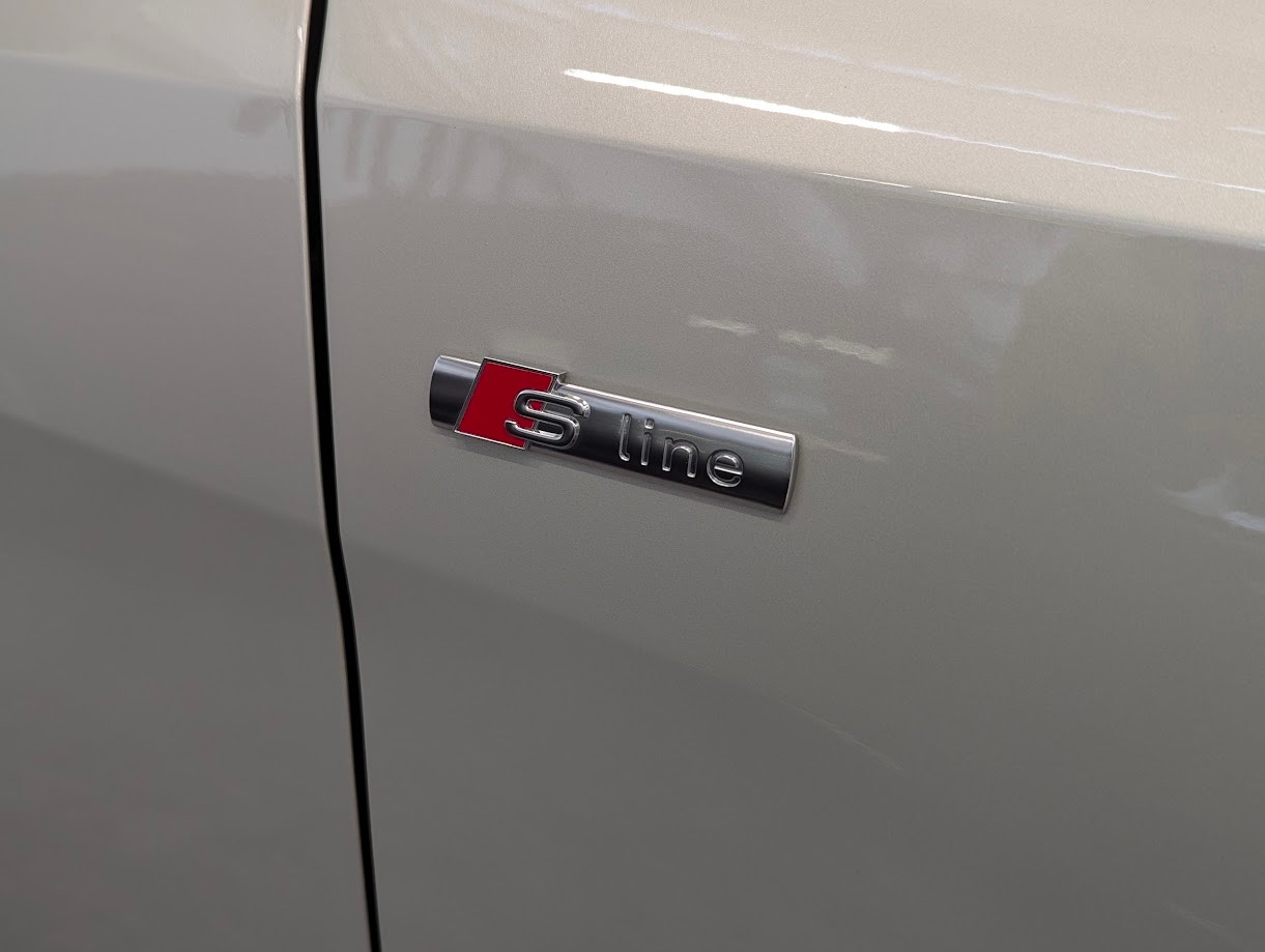 AUDI A1 Sportback 1.0 25 TFSI S Line S-Tronic*5J GAR 2xS-LINE 18 ZOLL TEILLEDER SITZHEIZUNG VOLL-LED UVM*-image-3