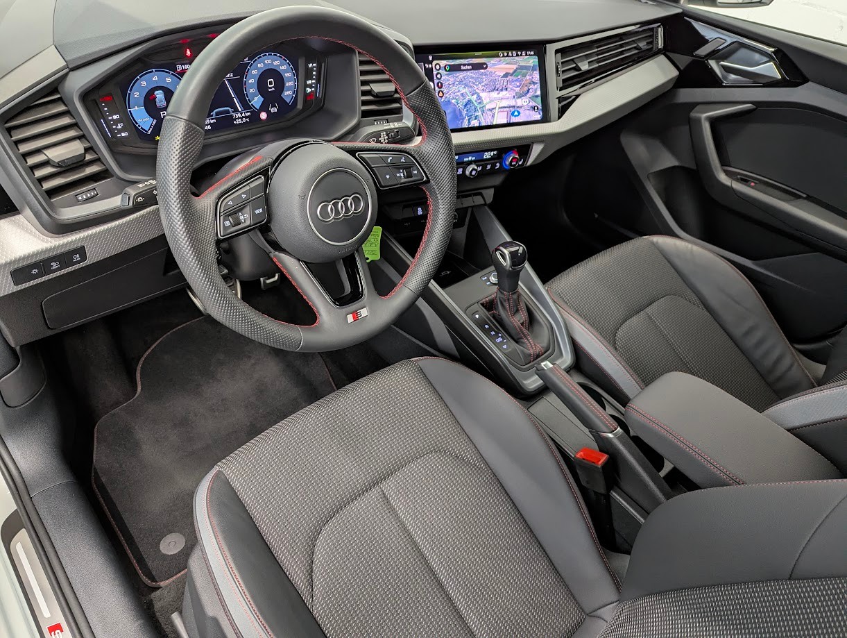 AUDI A1 Sportback 1.0 25 TFSI S Line S-Tronic*5J GAR 2xS-LINE 18 ZOLL TEILLEDER SITZHEIZUNG VOLL-LED UVM*-image-7