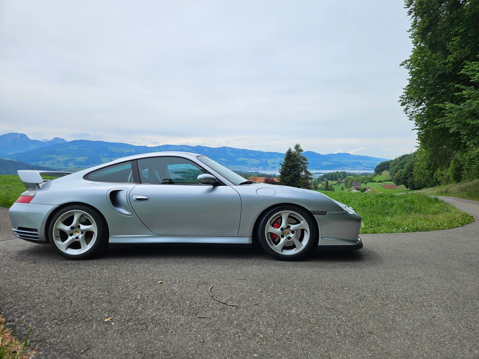 PORSCHE 3.6 Turbo-image-4
