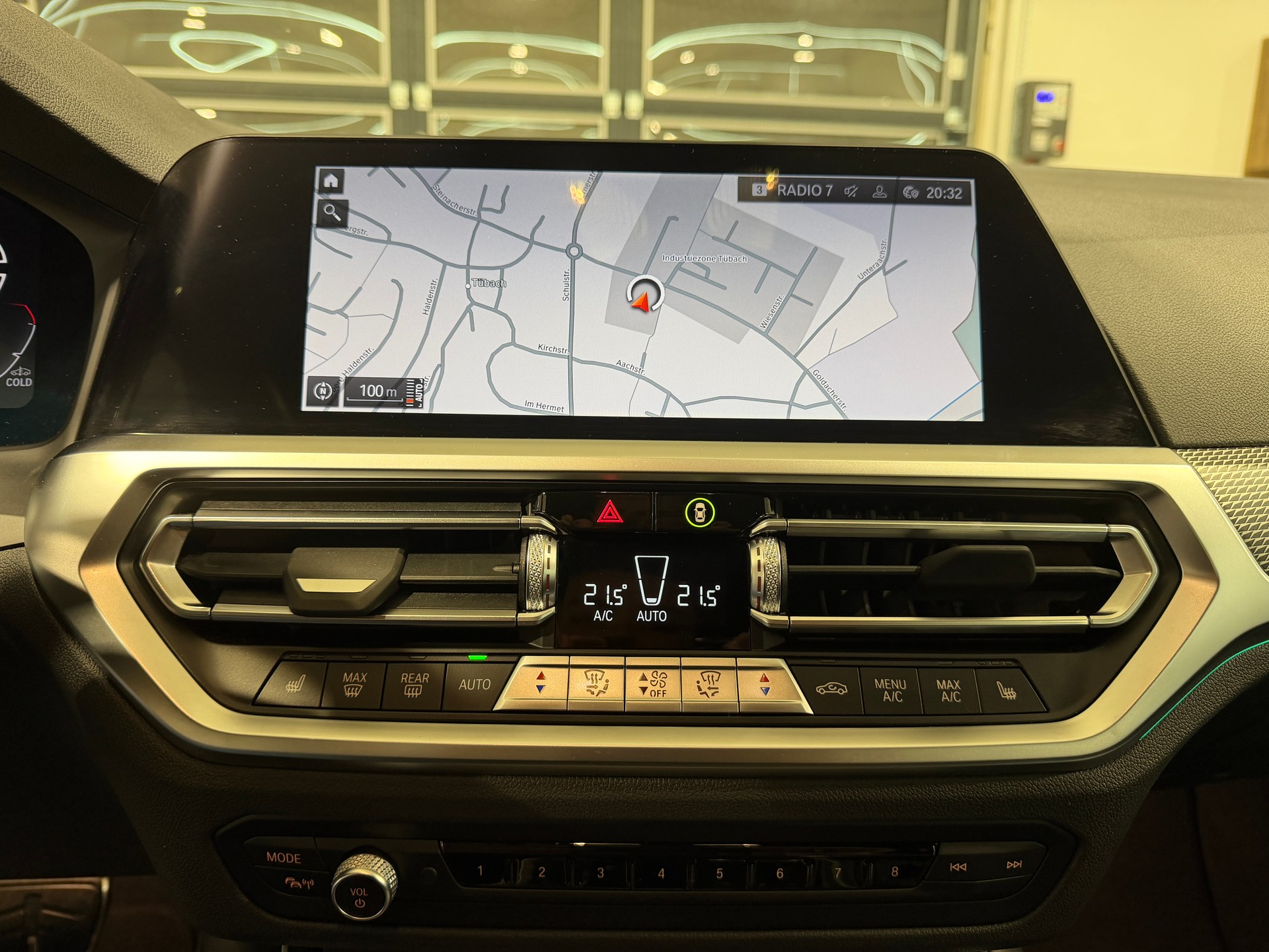 BMW 318i Steptronic M Sport-image-21
