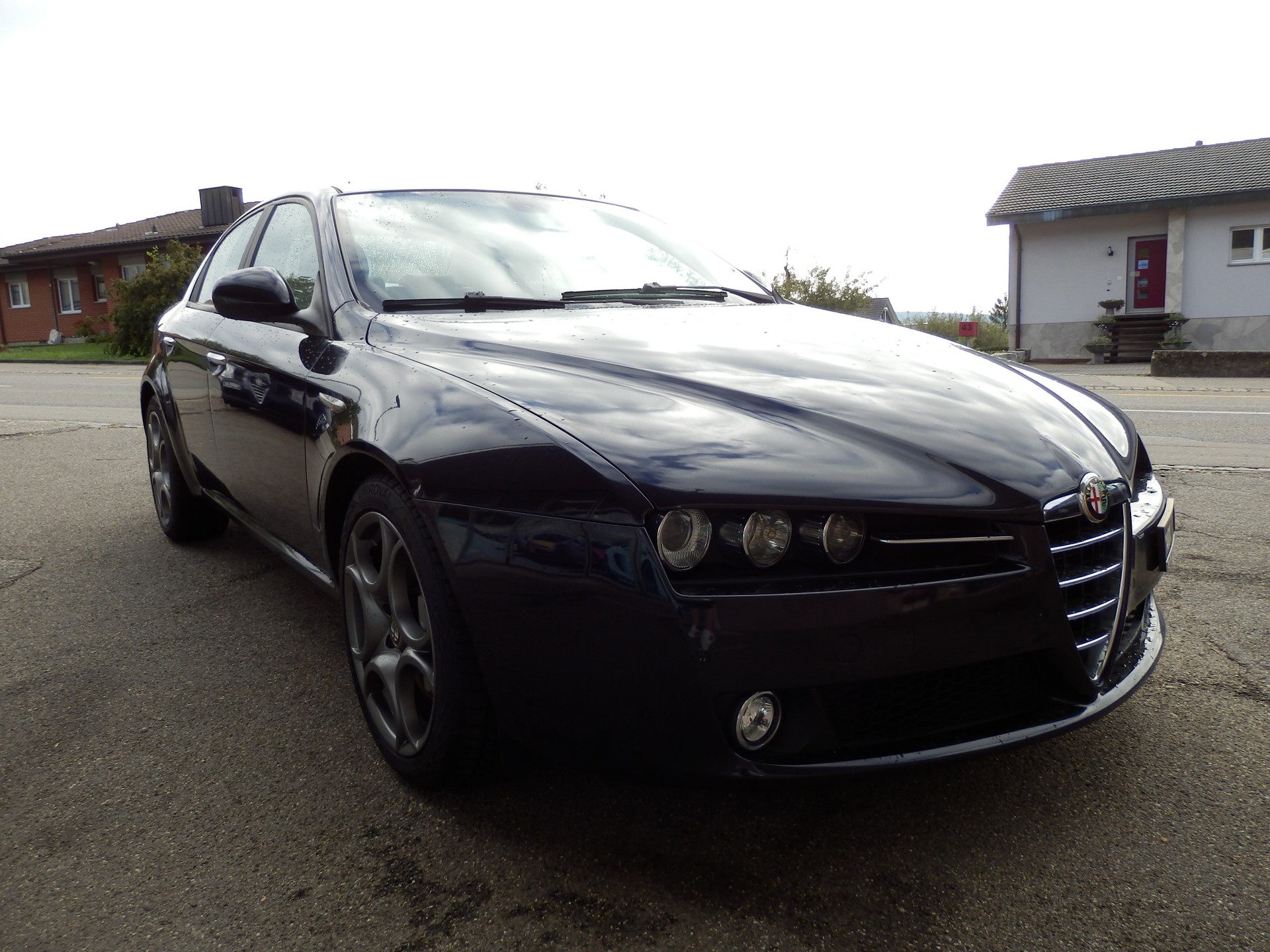 ALFA ROMEO 159-image-2