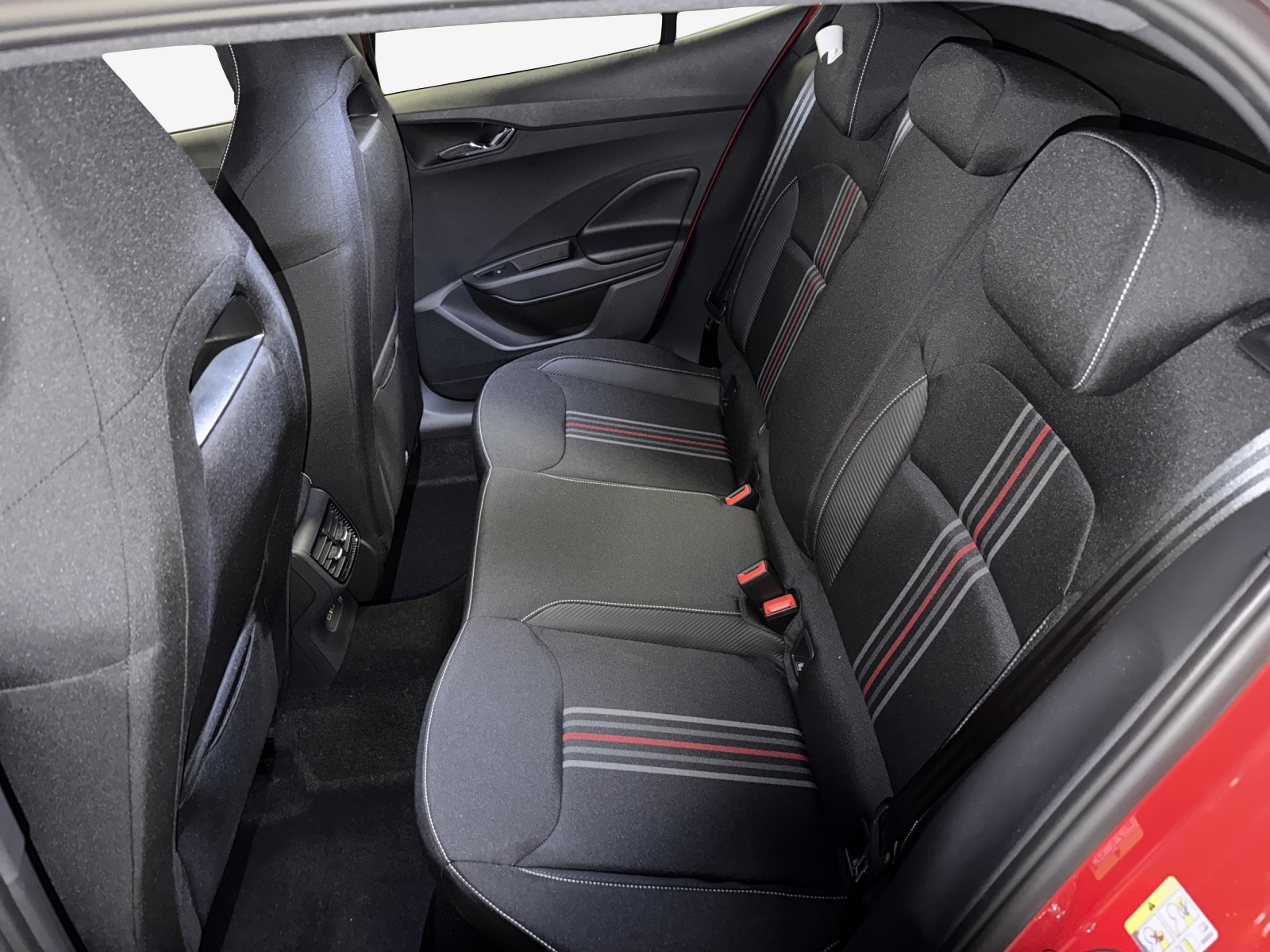 SKODA Fabia 1.5 TSI 130 DSG-image-11