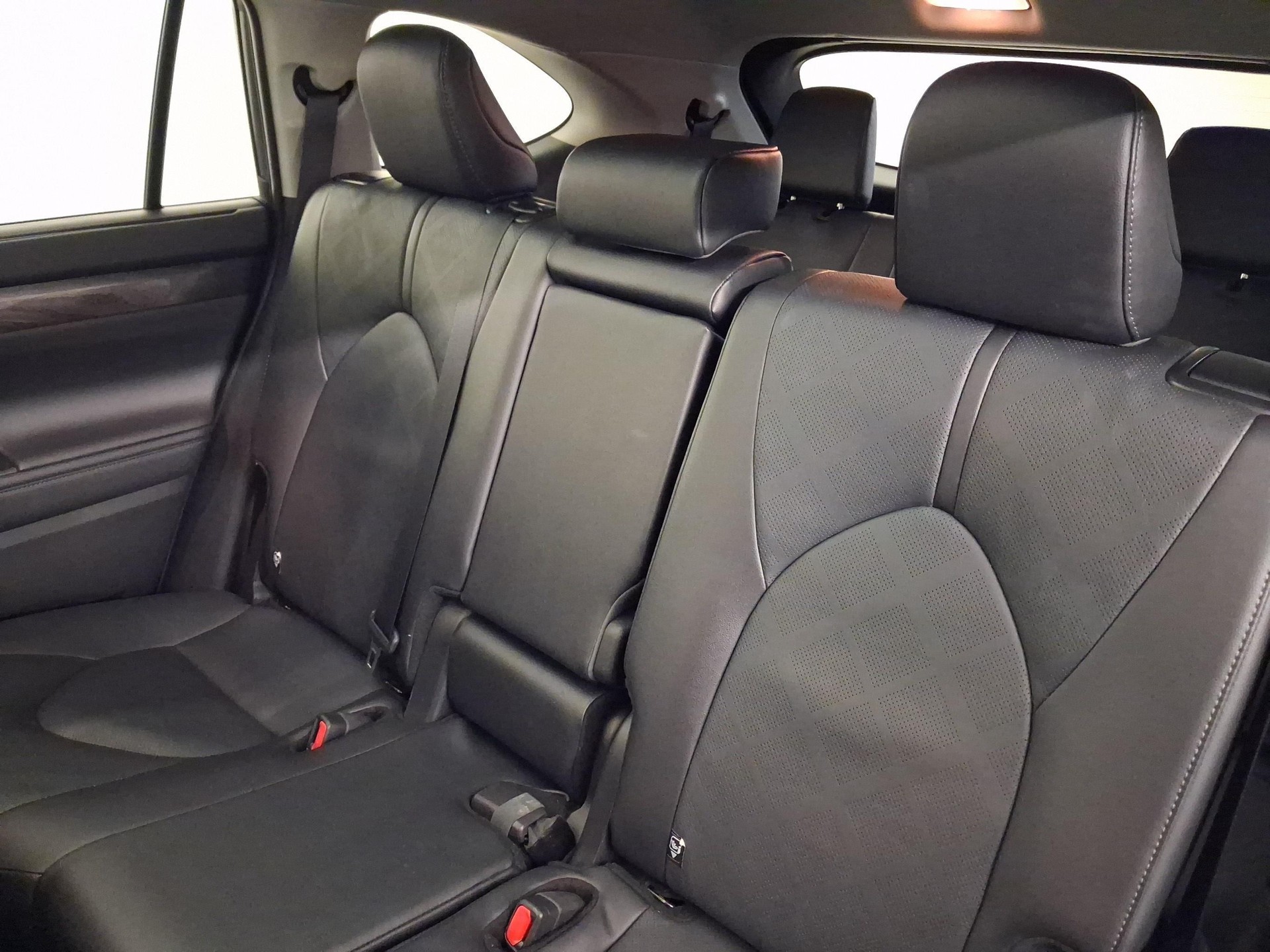 TOYOTA Highlander 2.5 HSD Premium-image-10