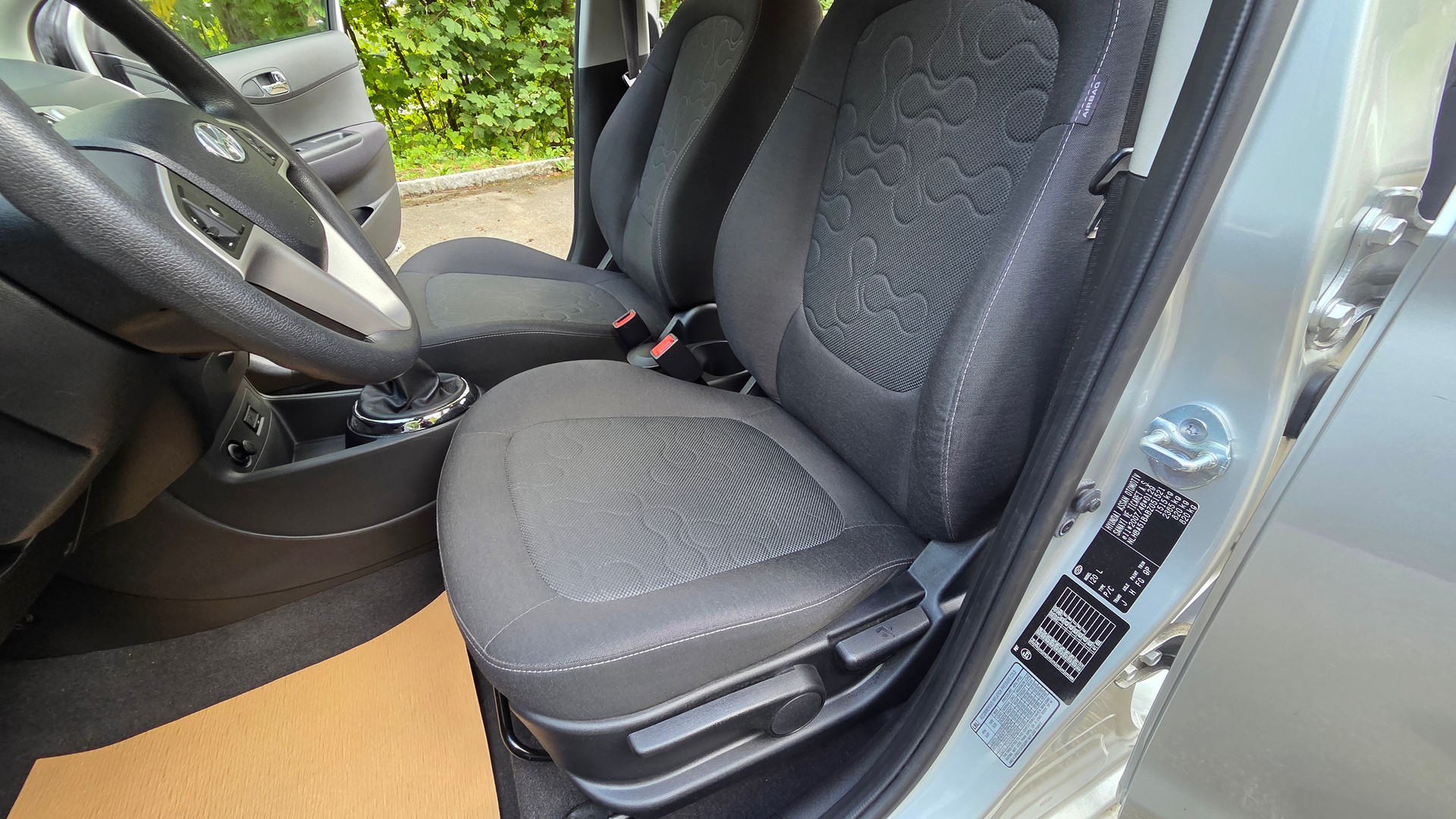 HYUNDAI i20 1.2 Comfort-image-13
