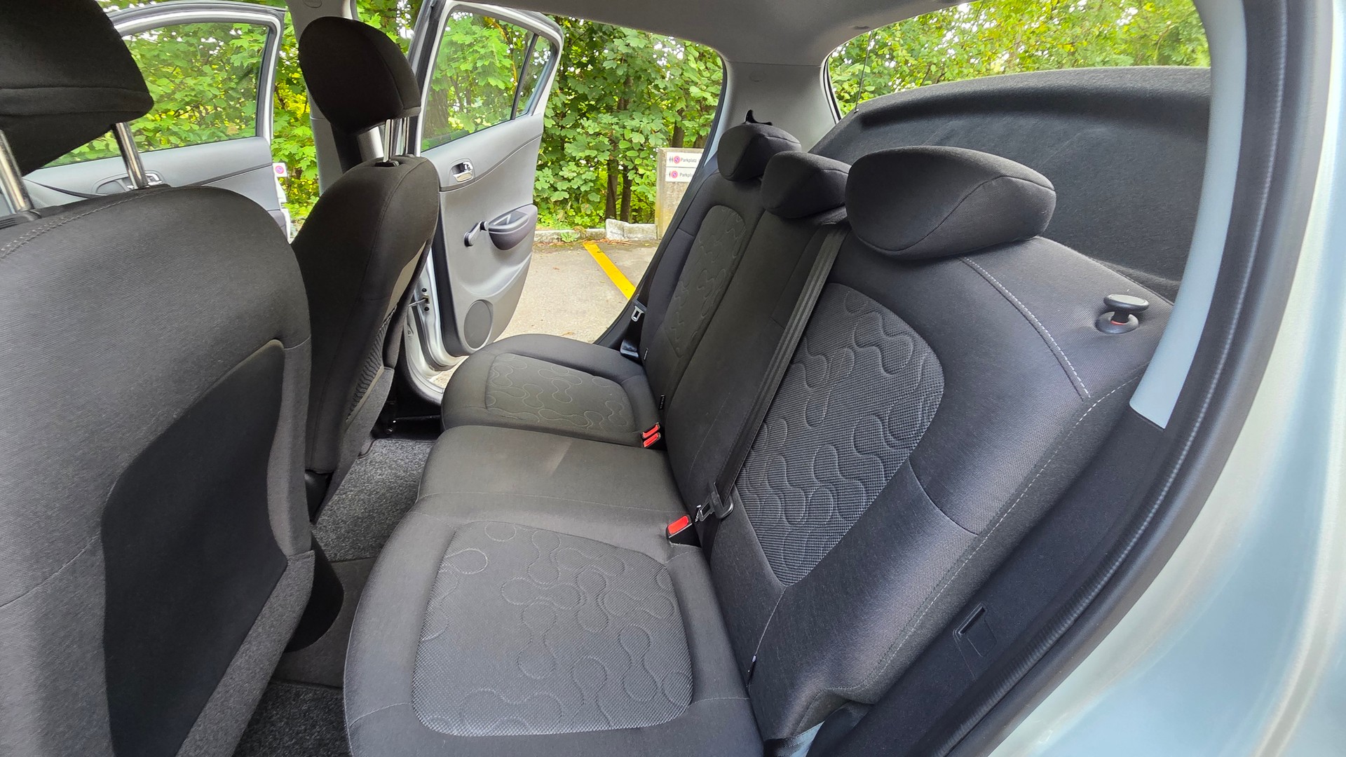 HYUNDAI i20 1.2 Comfort-image-10