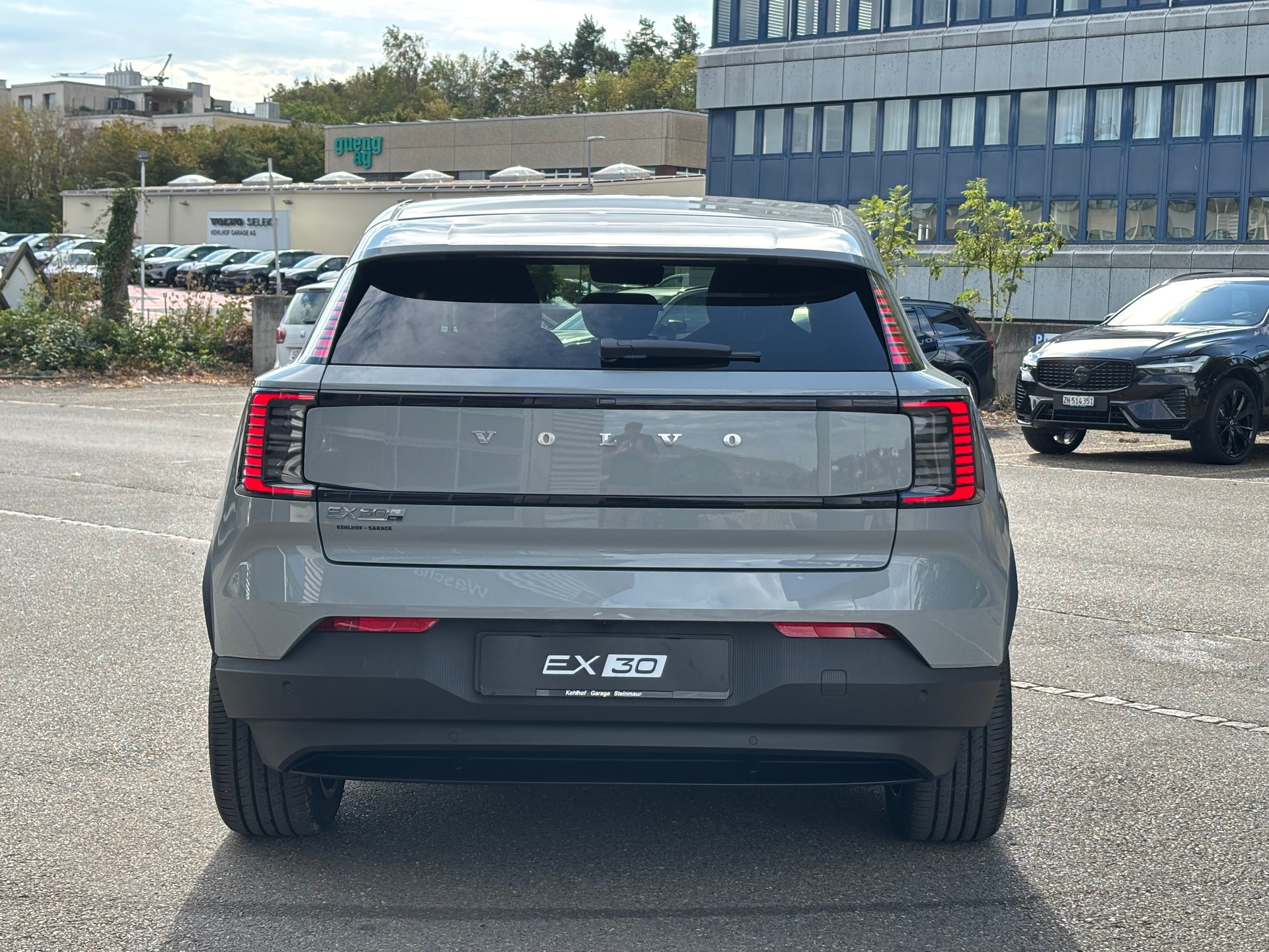 VOLVO EX30 P8 Plus AWD-image-7