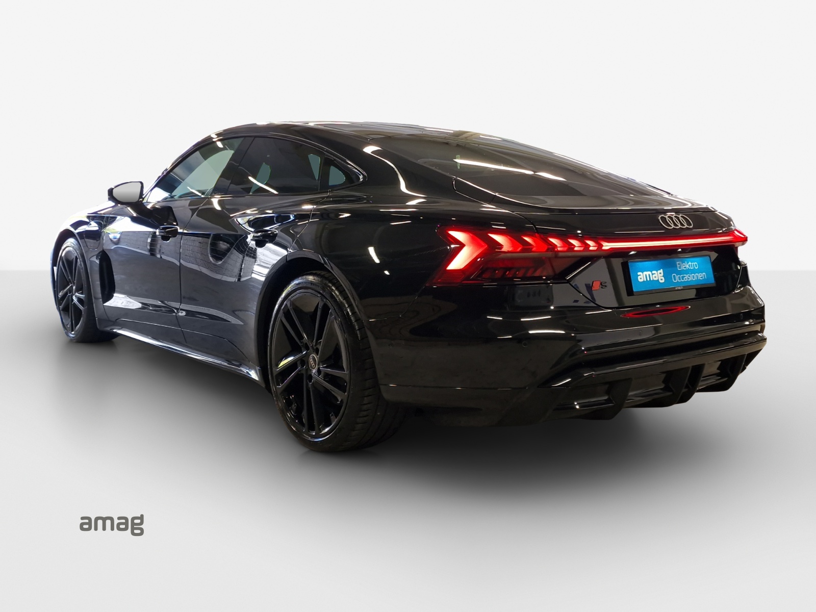 AUDI S e-tron GT quattro-image-2