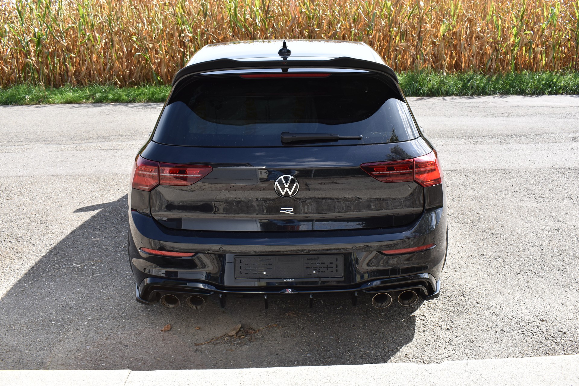 VW Golf 2.0 TSI R DSG 4Motion-image-5