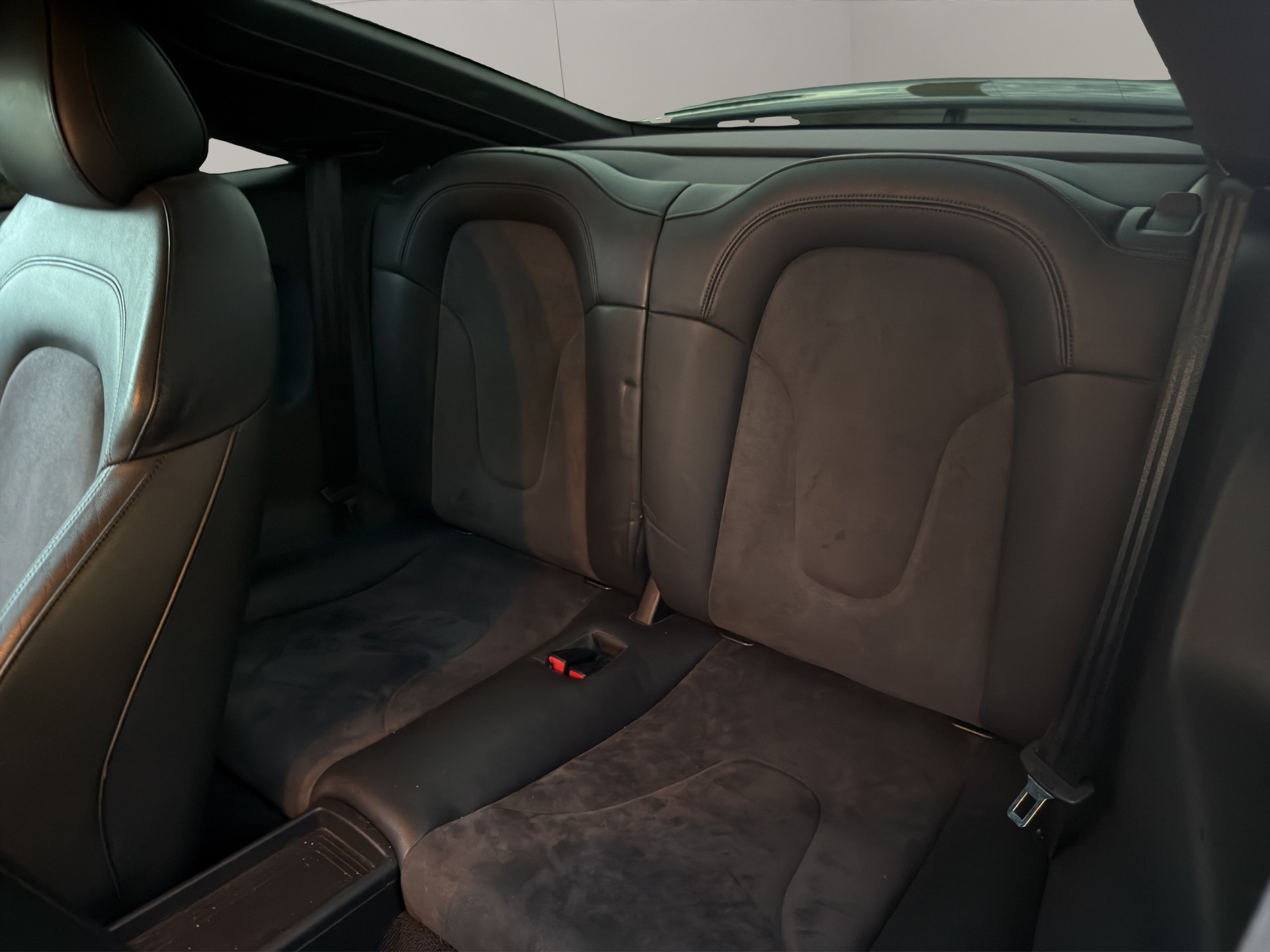 AUDI TT Coupé 2.0 TFSI-image-21