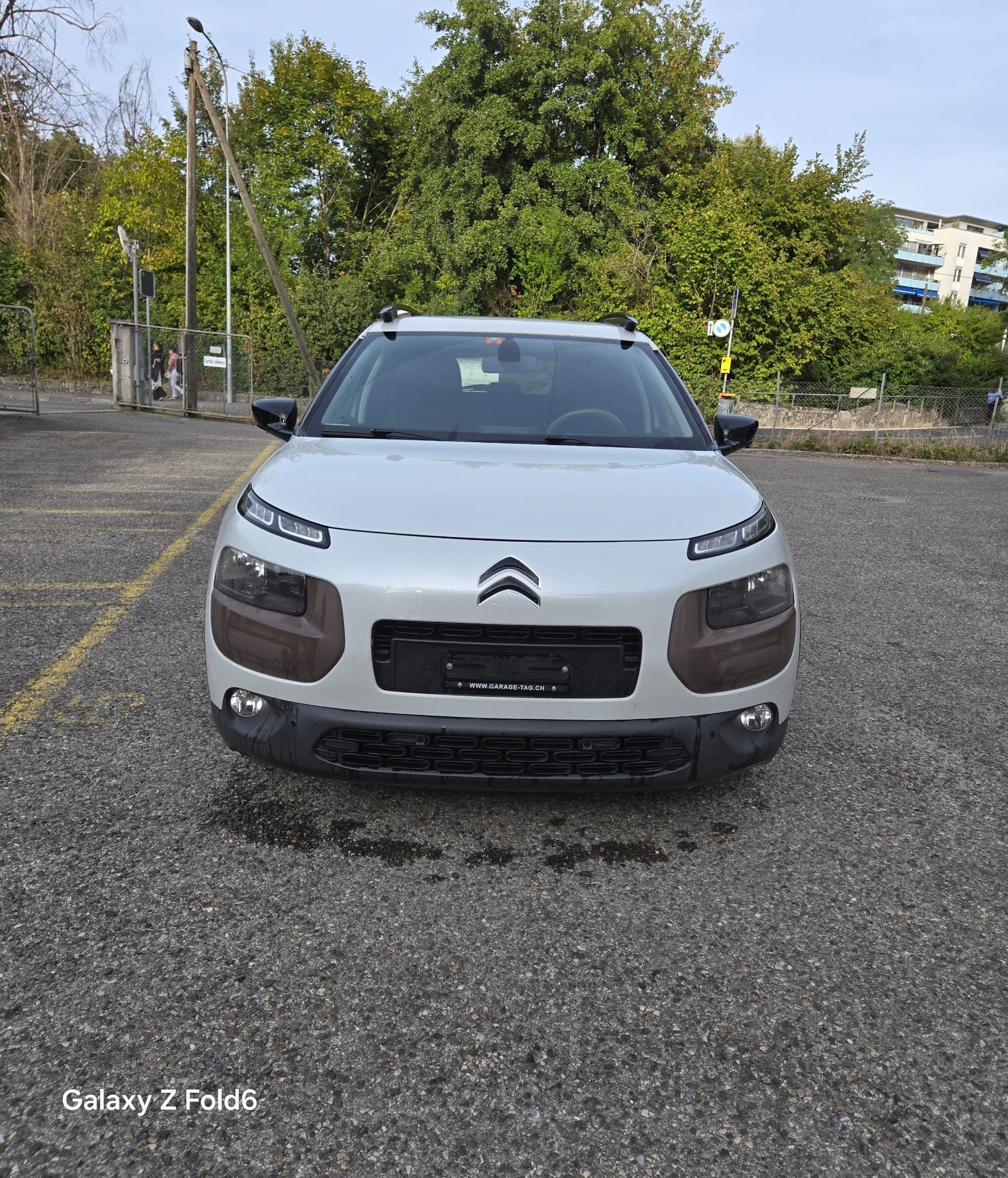 CITROEN C4 Cactus 1.2 VTi Shine Edition-image-3