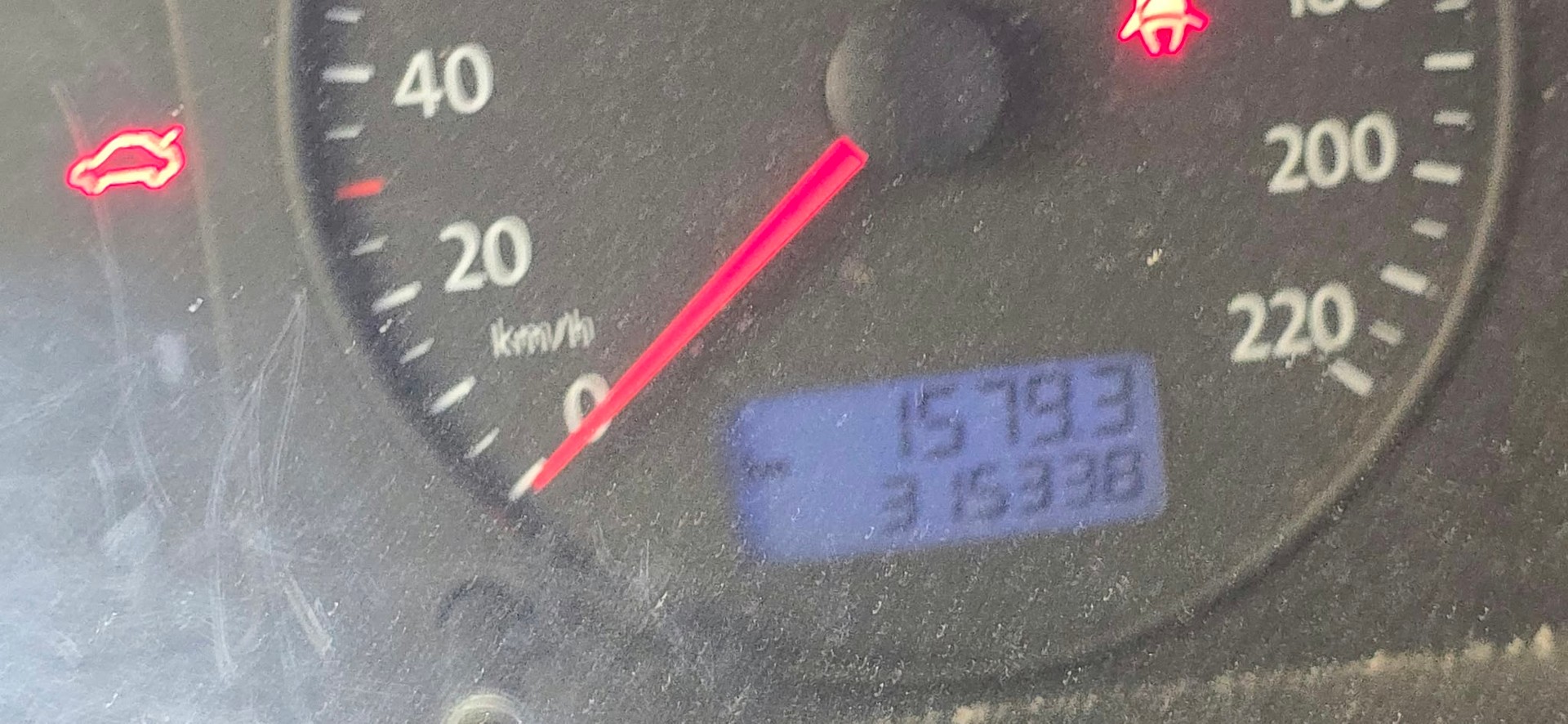 VW T5 1.9 TDI PD-image-11