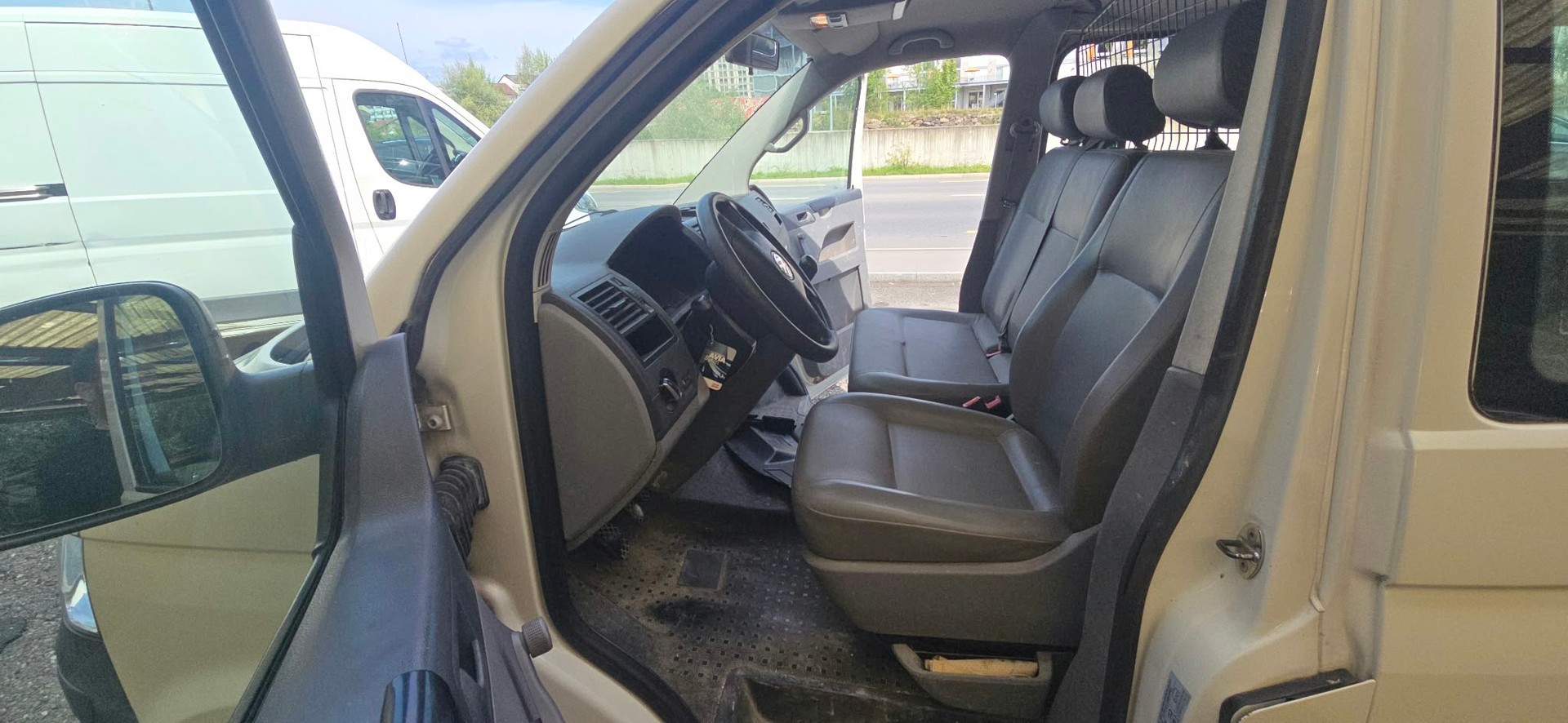 VW T5 1.9 TDI PD-image-8