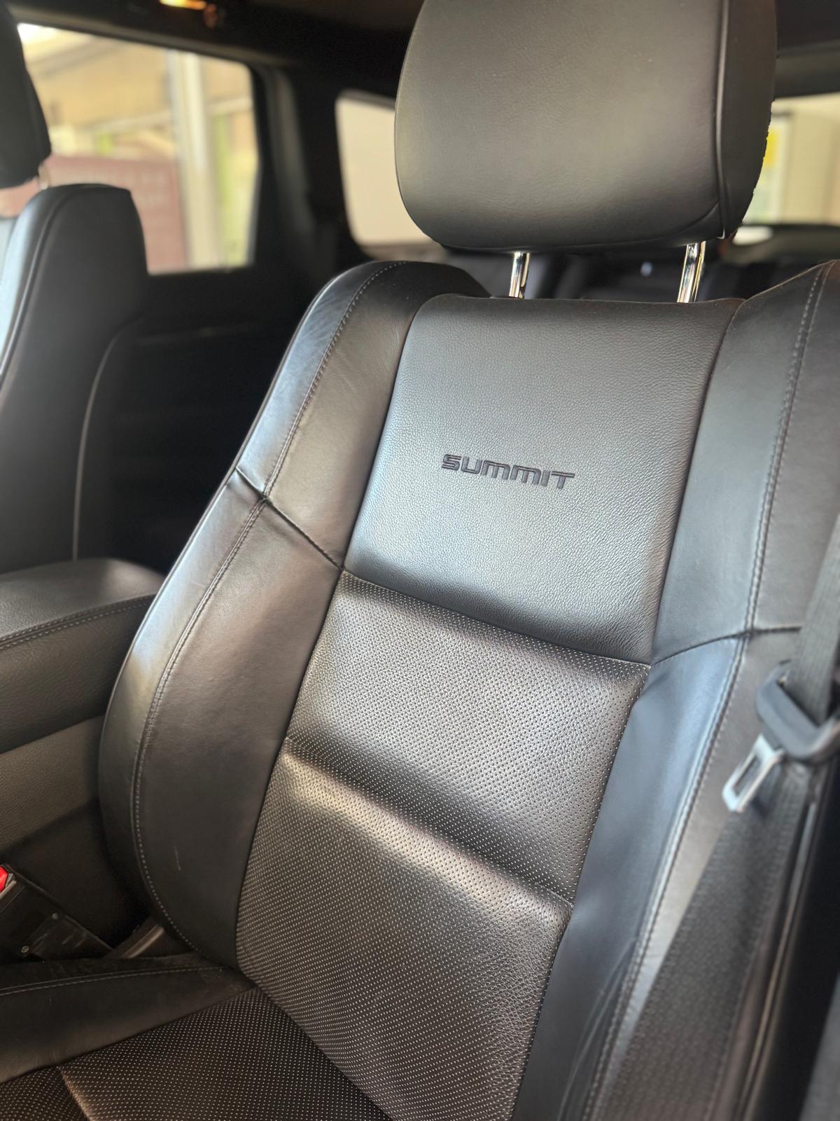 JEEP Grand Cherokee 3.0 CRD Summit Automatic-image-7