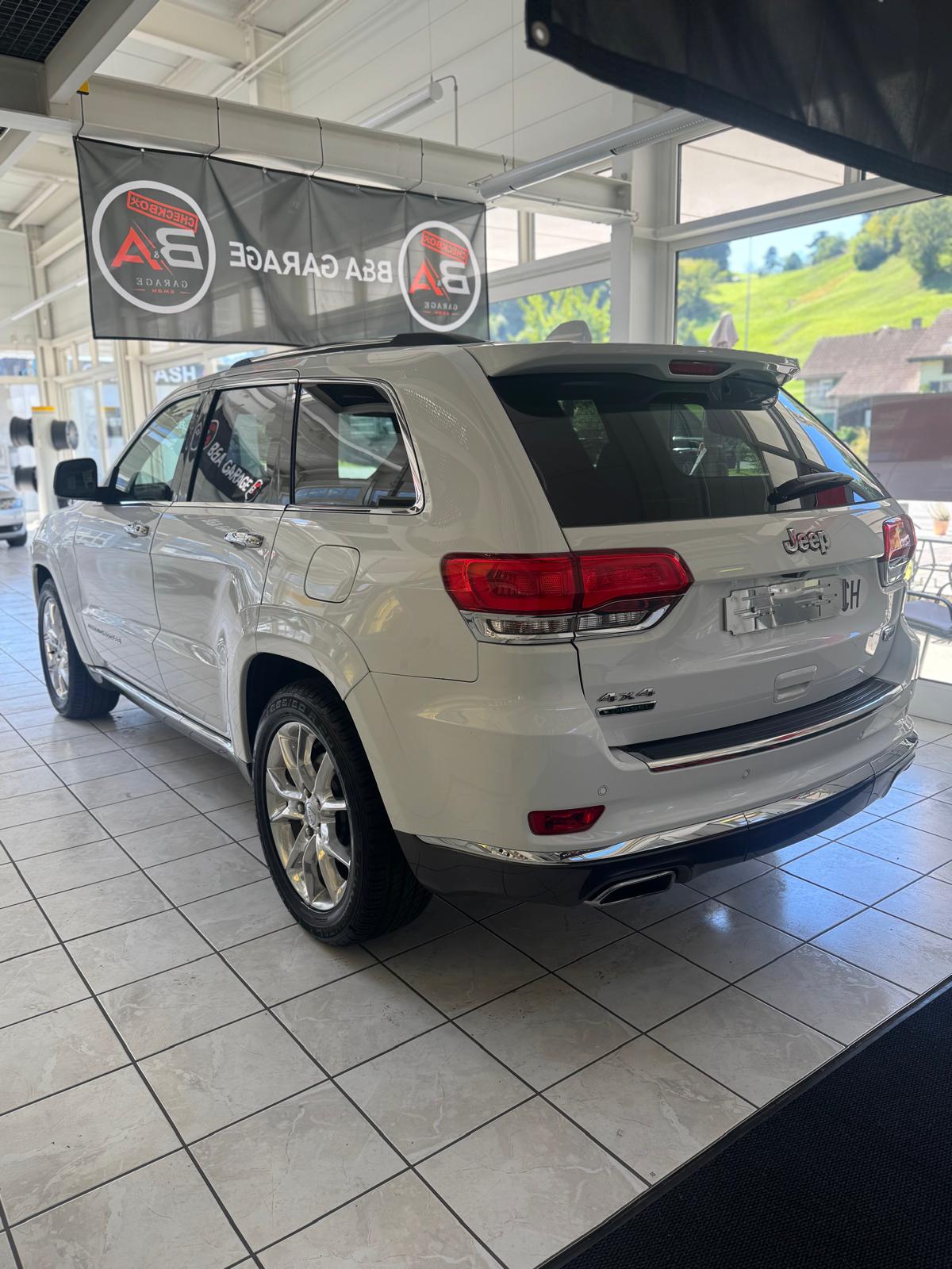 JEEP Grand Cherokee 3.0 CRD Summit Automatic-image-4