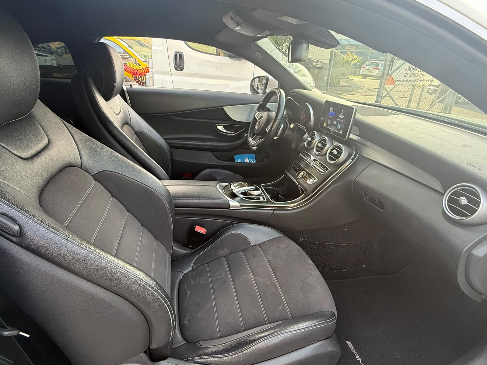 MERCEDES-BENZ C 250 d AMG Line Coupé 9G-Tronic-image-9