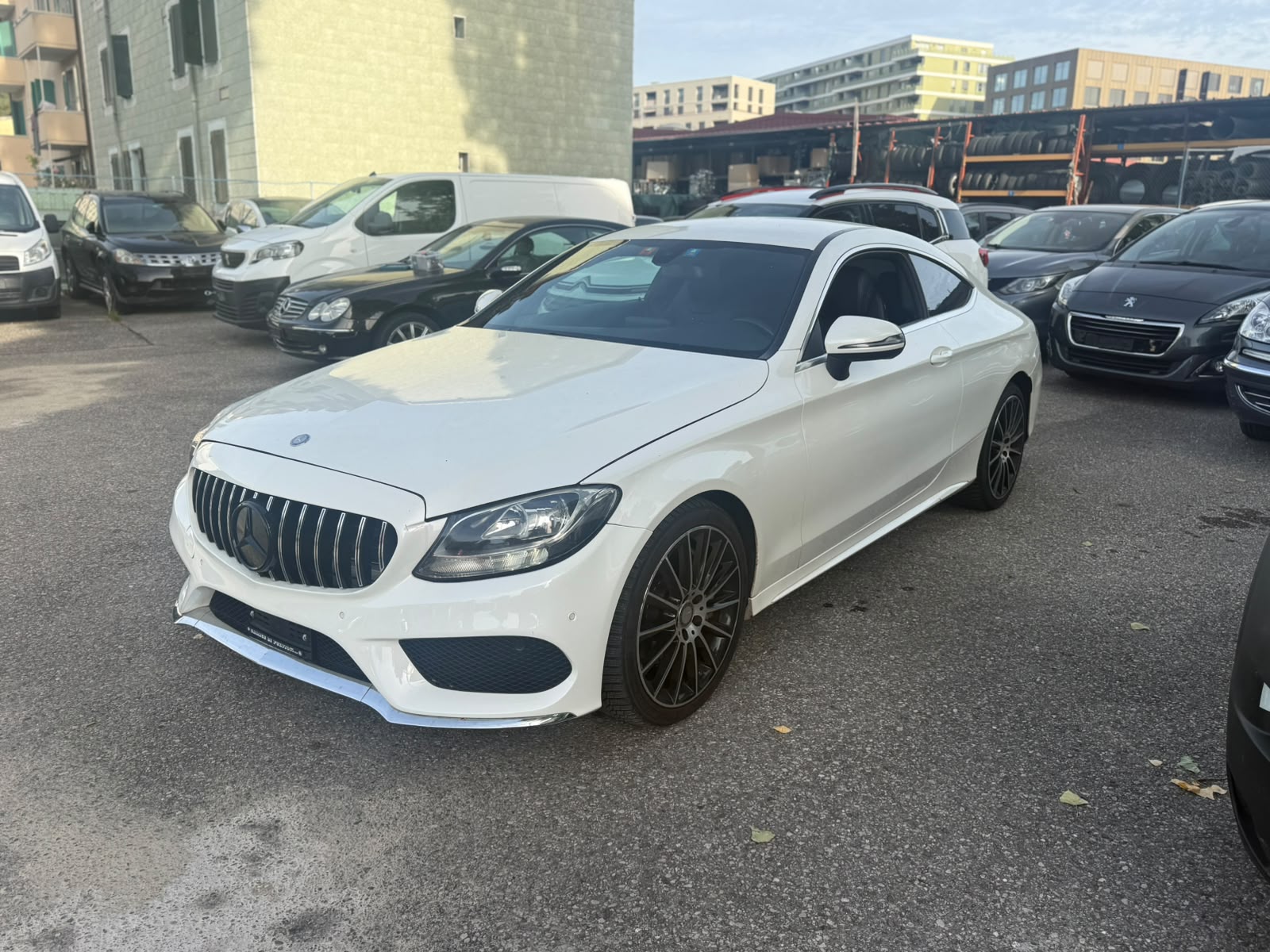 MERCEDES-BENZ C 250 d AMG Line Coupé 9G-Tronic-image-7