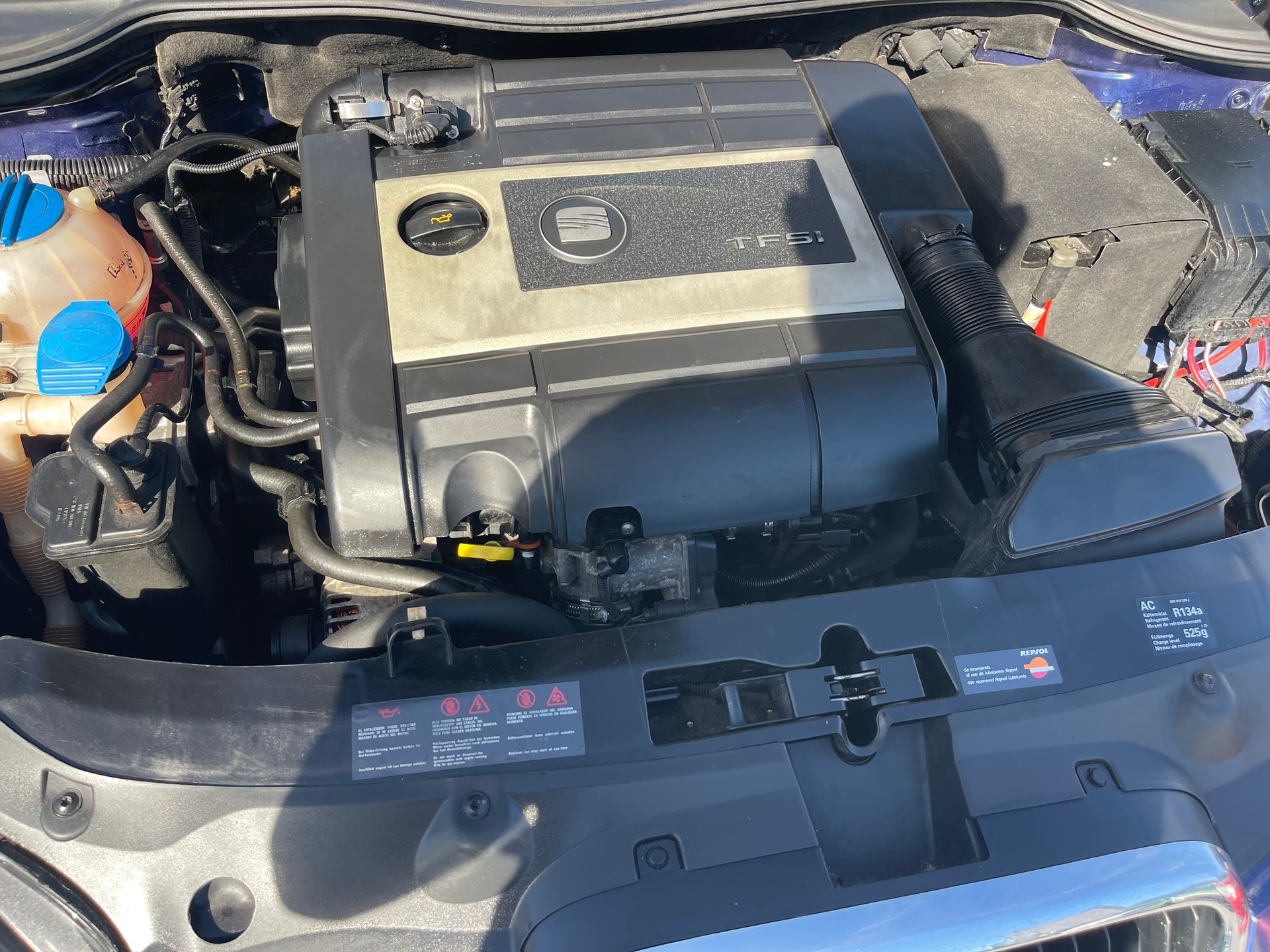 SEAT Leon 2.0 FSI T Radical-image-12