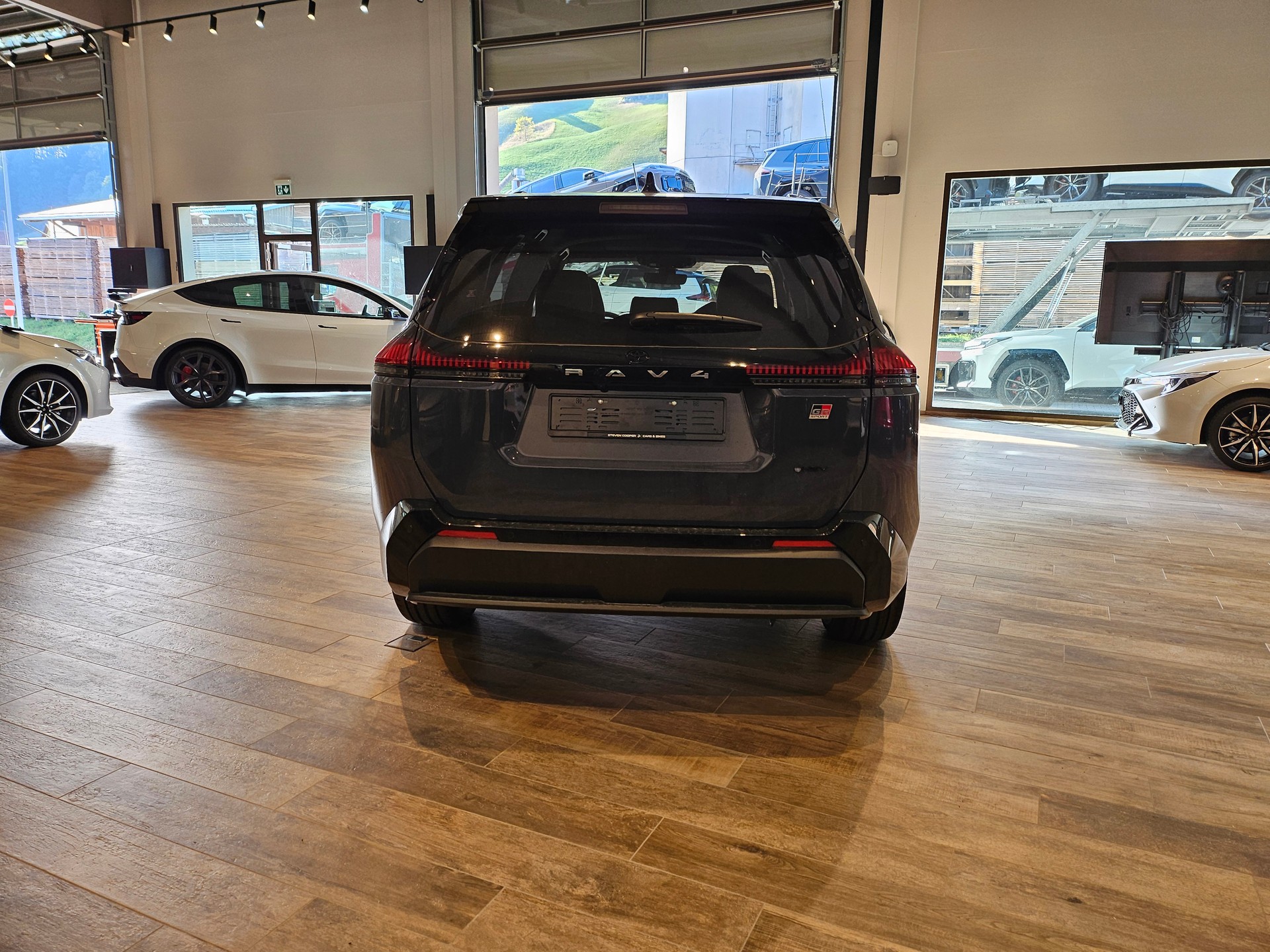 TOYOTA RAV-4 2.5 HSD GR Sport e-CVT 4WDđ„8-fachđ„-image-10