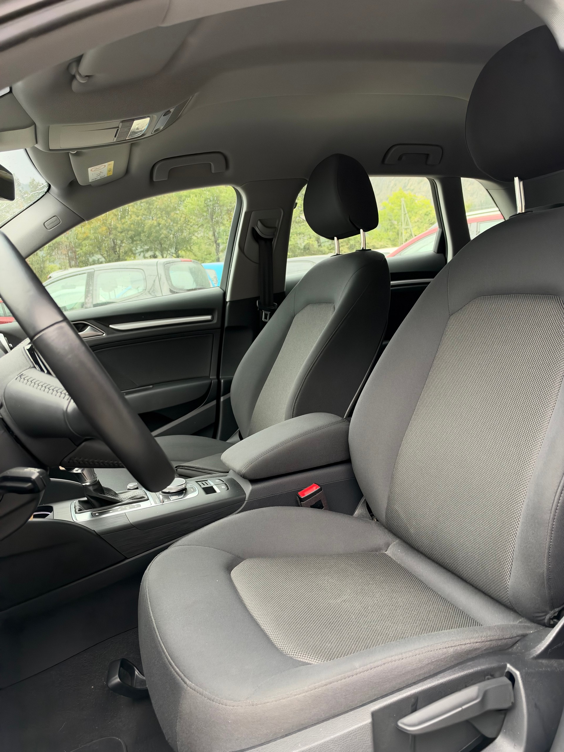 AUDI A3 Sportback 30 TFSI S-tronic-image-14