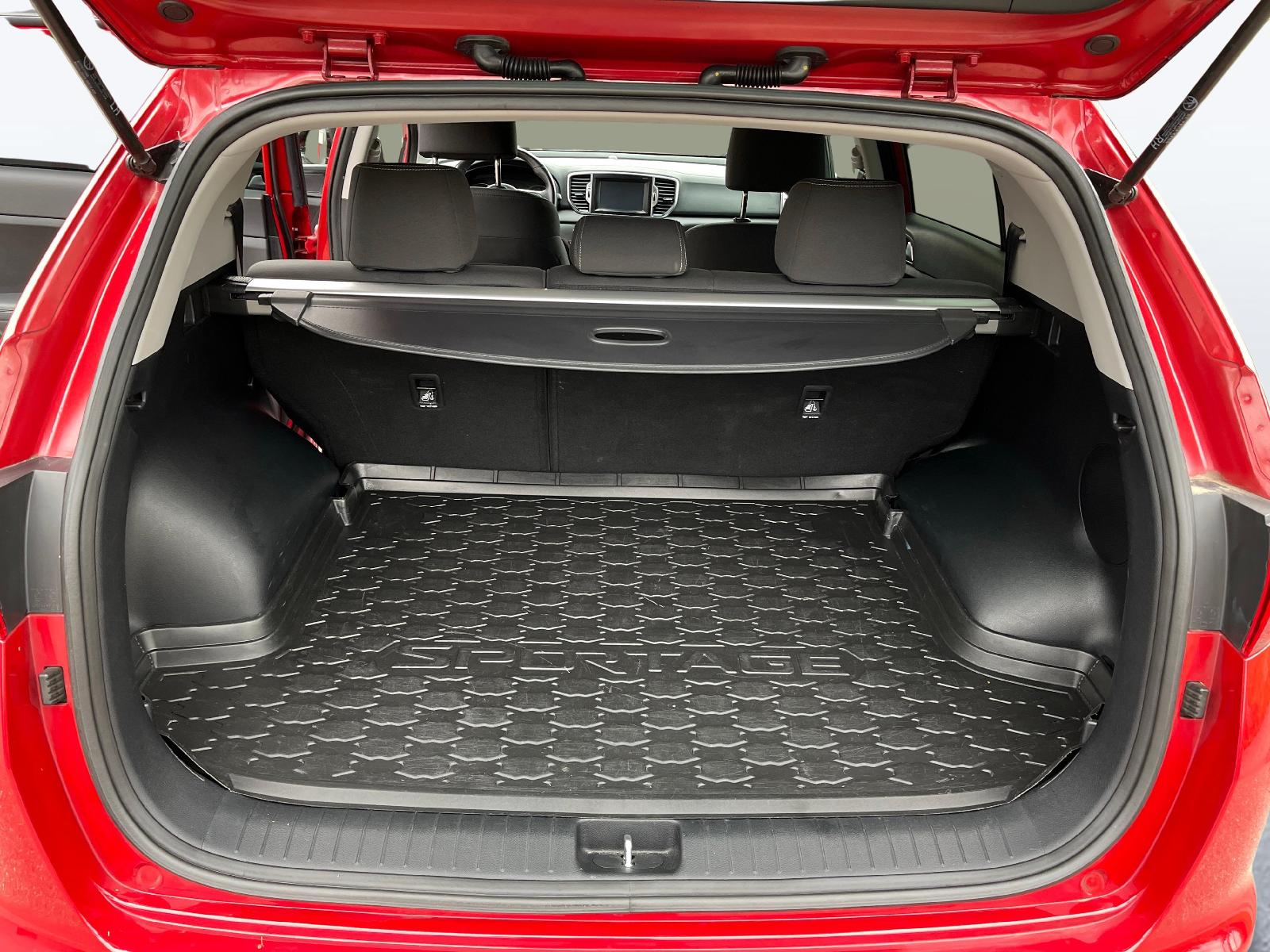 KIA Sportage 2.0 CRDi Trend-image-11