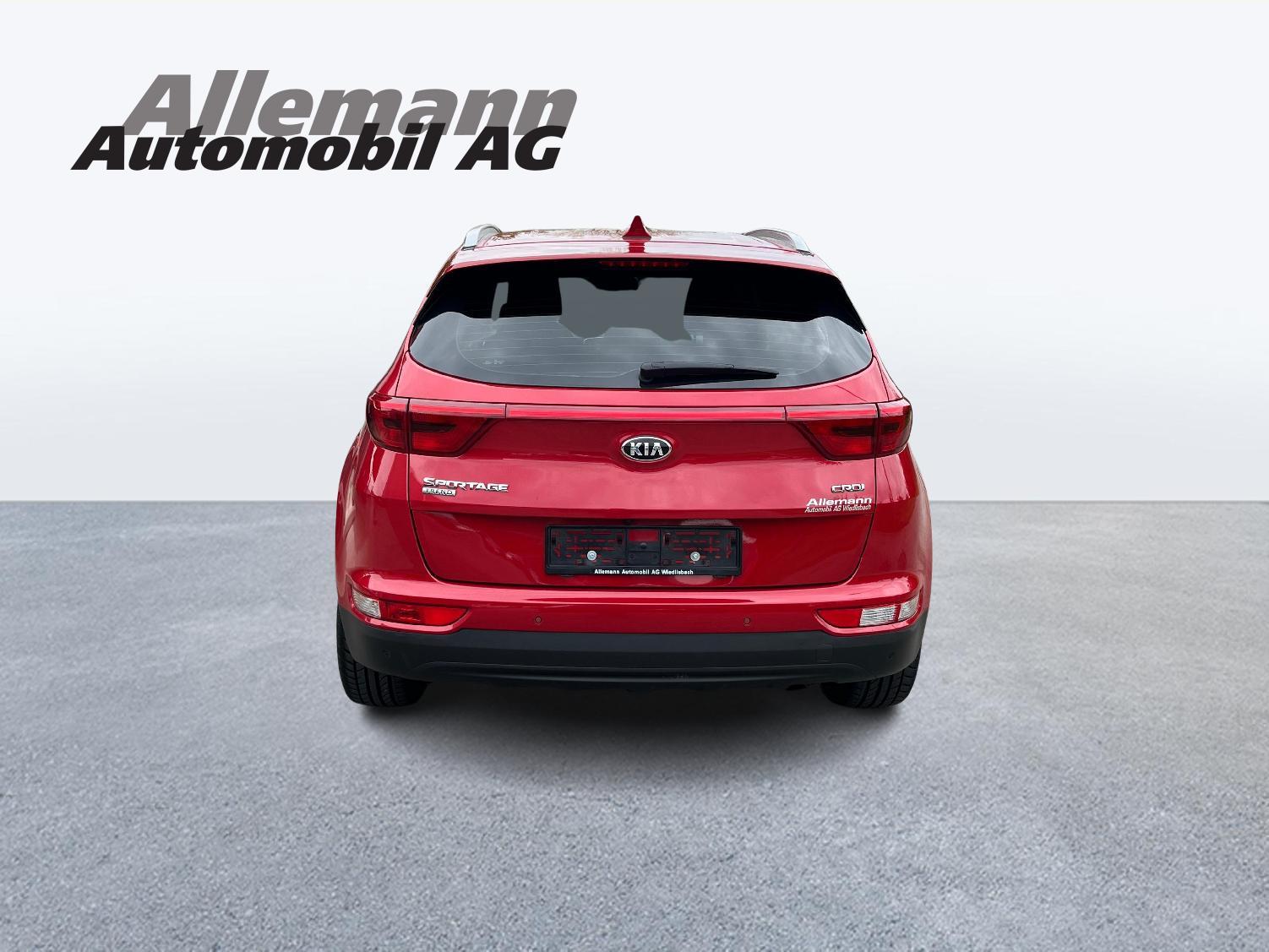 KIA Sportage 2.0 CRDi Trend-image-4