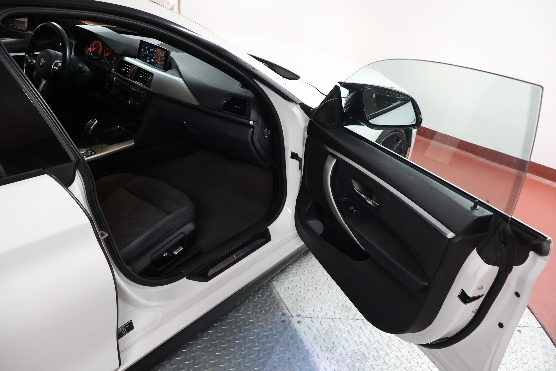 BMW 430d Gran Coupé xDrive M Sport Steptronic-image-14