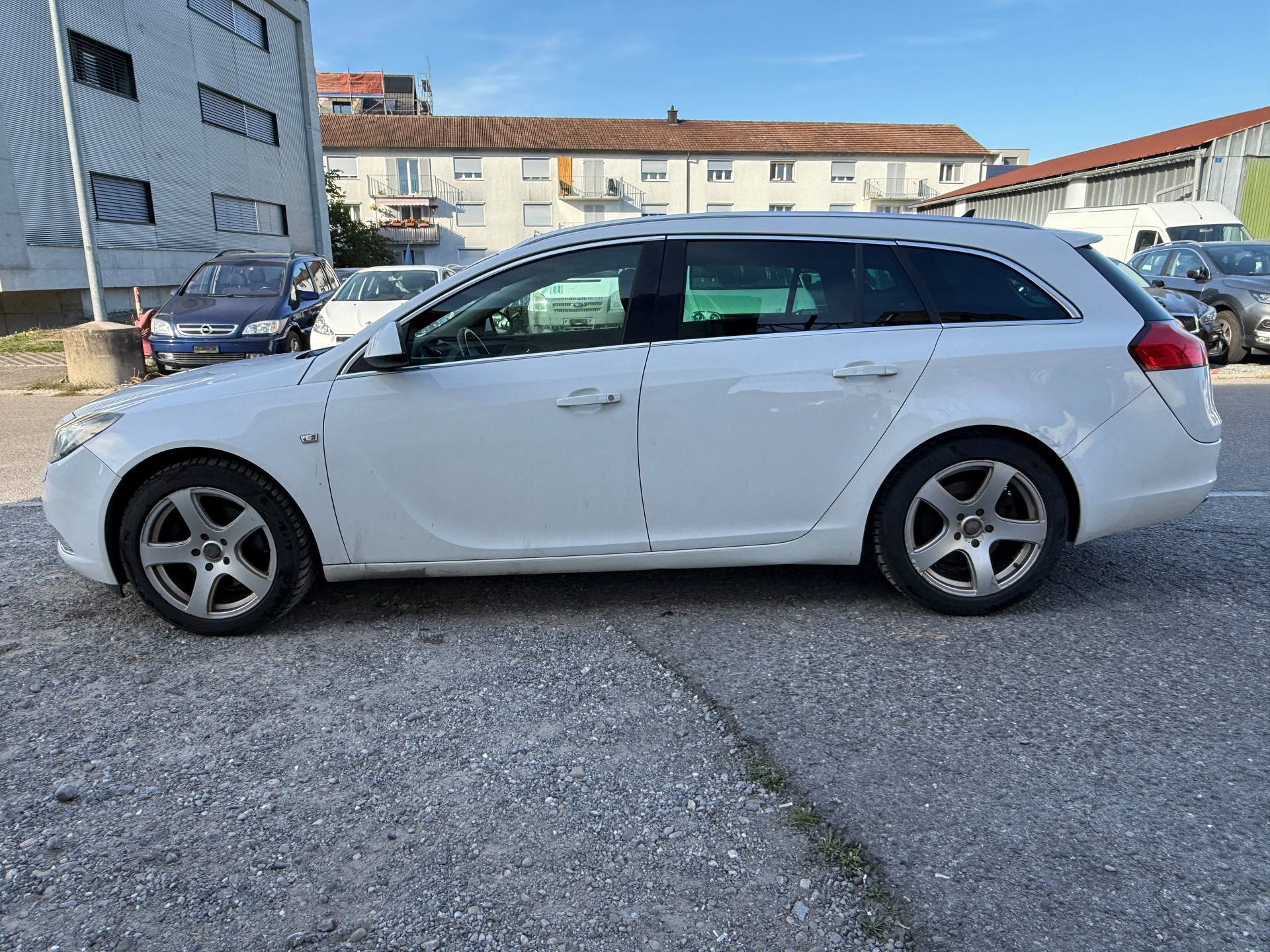 OPEL Insignia ST 2.0 Turbo Sport Edition Aut.-image-5
