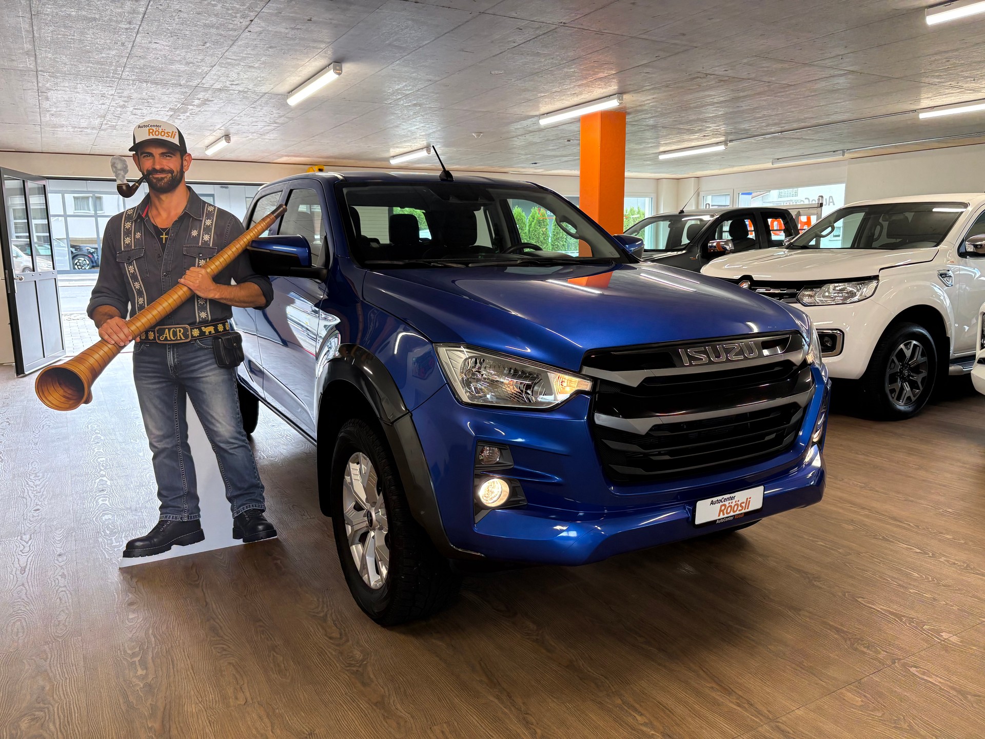 ISUZU D-MAX 1.9 CrewCab N60BB 4x4 AT-image-0