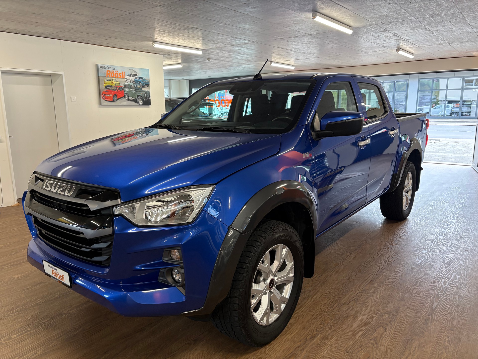 ISUZU D-MAX 1.9 CrewCab N60BB 4x4 AT-image-3