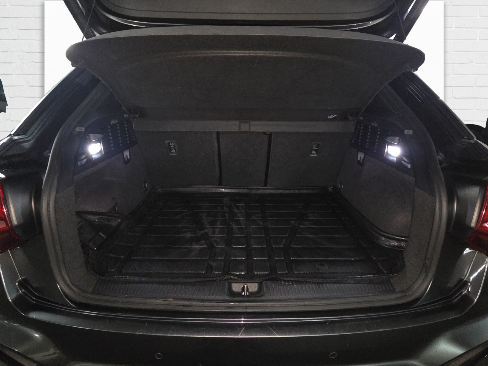 AUDI Q2 40 TFSI S line quattro S-tronic-image-8