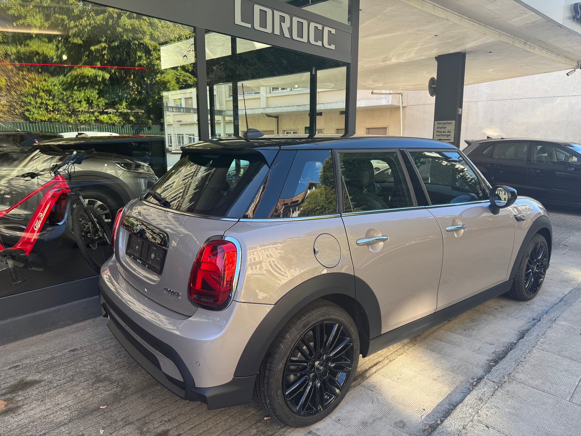 MINI Cooper DKG-image-3