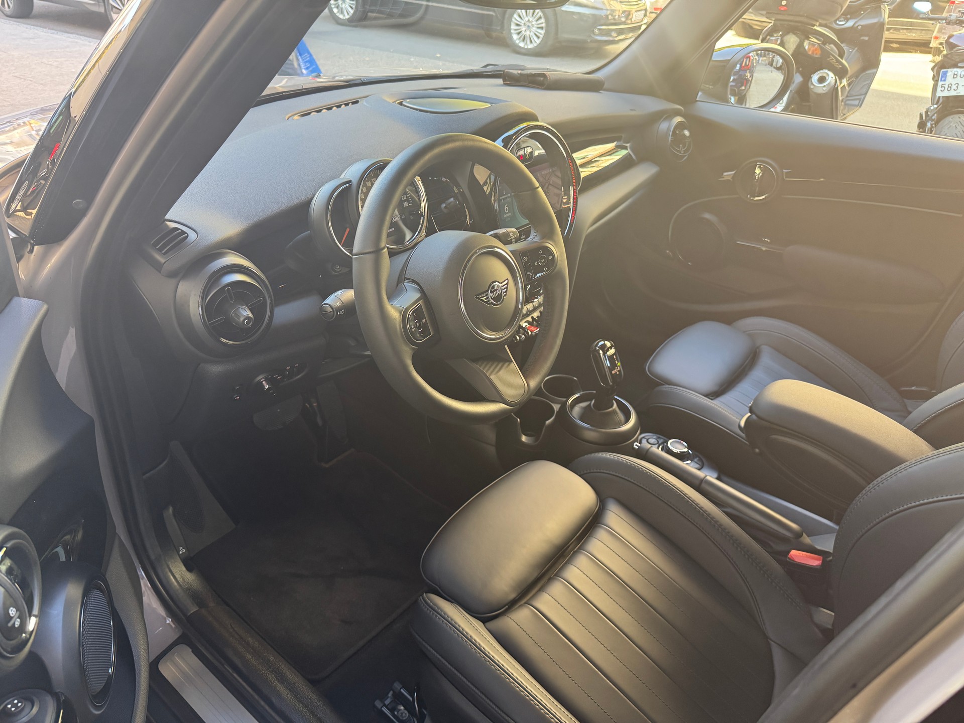 MINI Cooper DKG-image-6