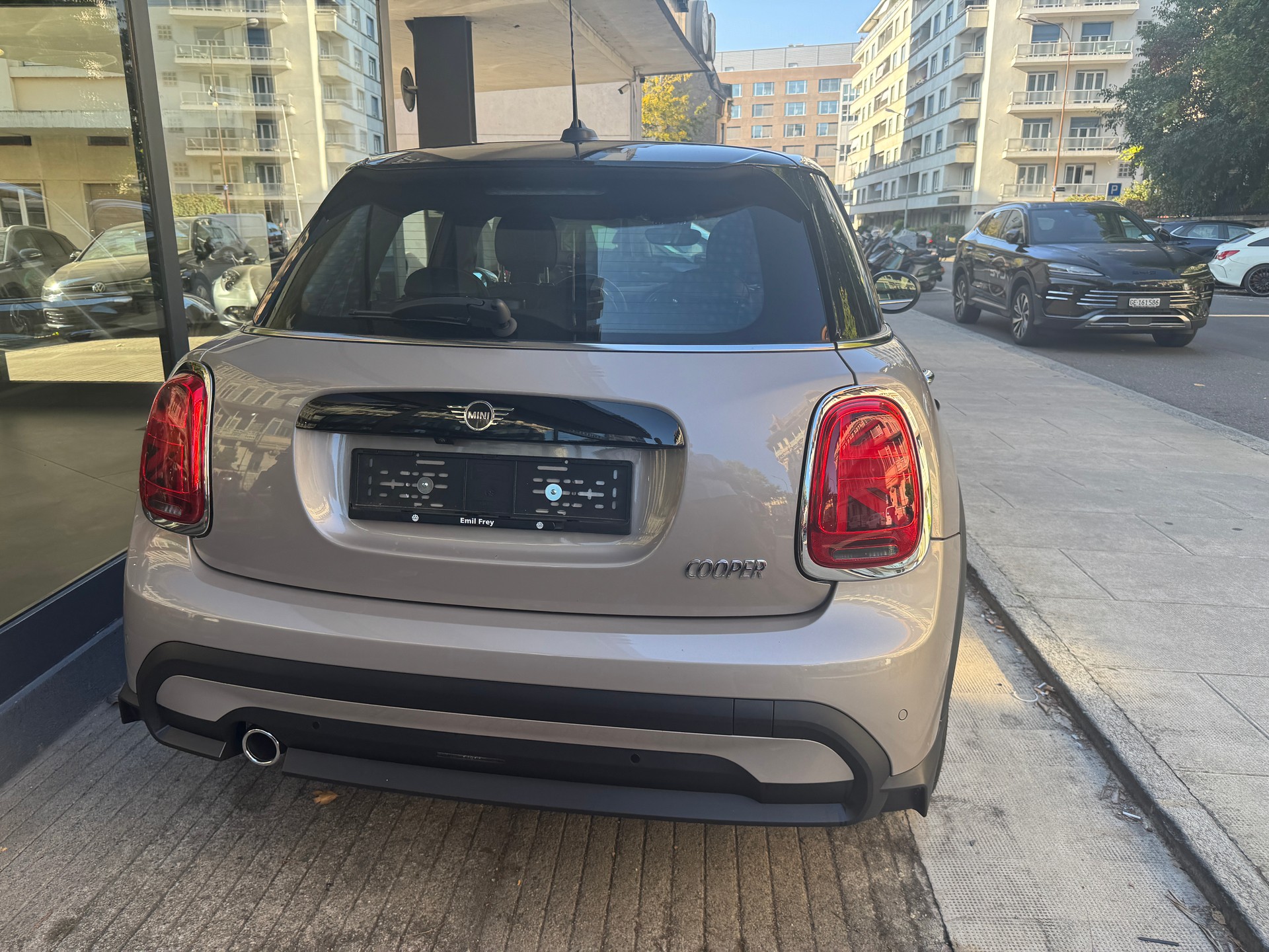 MINI Cooper DKG-image-4