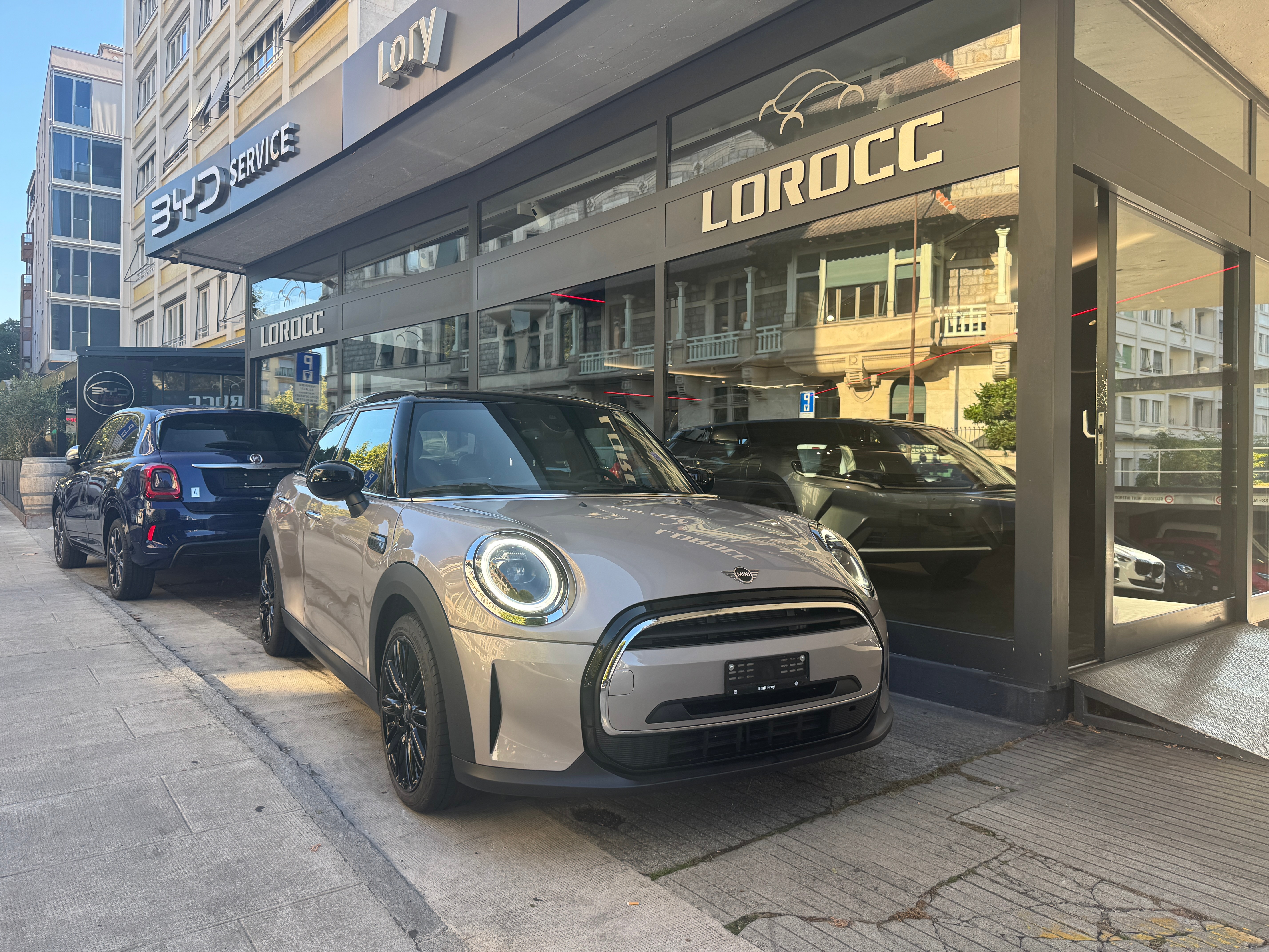 Car photo