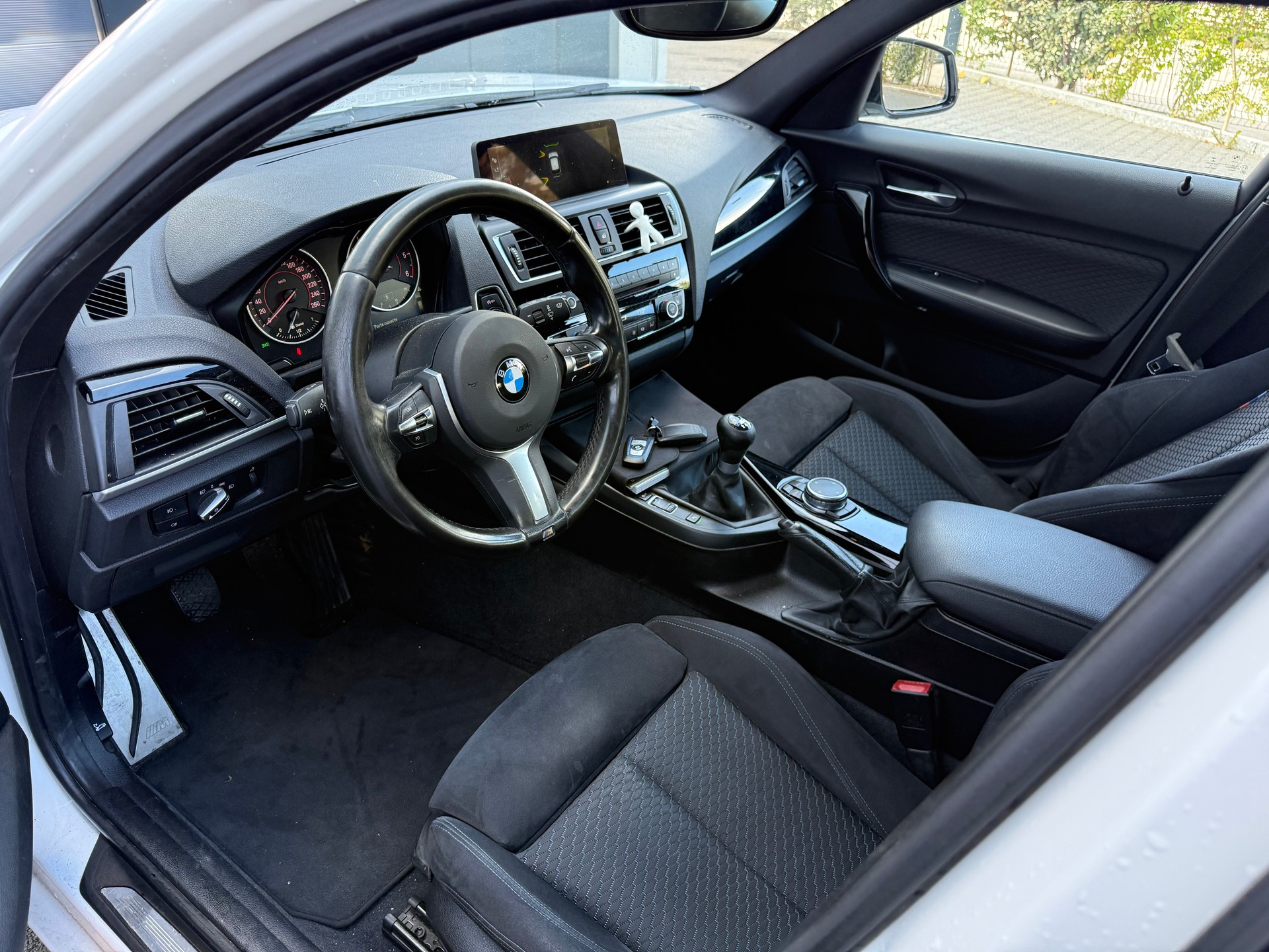 BMW 116d M Sport-image-13