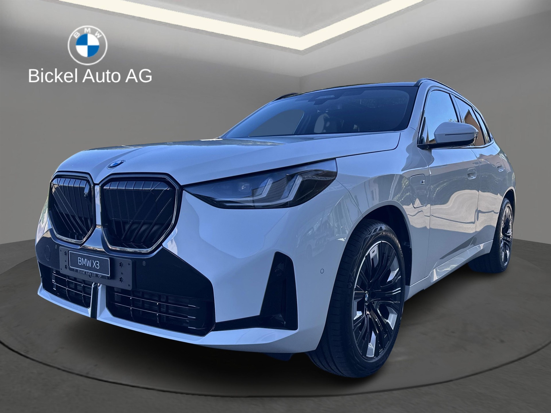 BMW X3 xDr 30e M Sport Pro-image-0