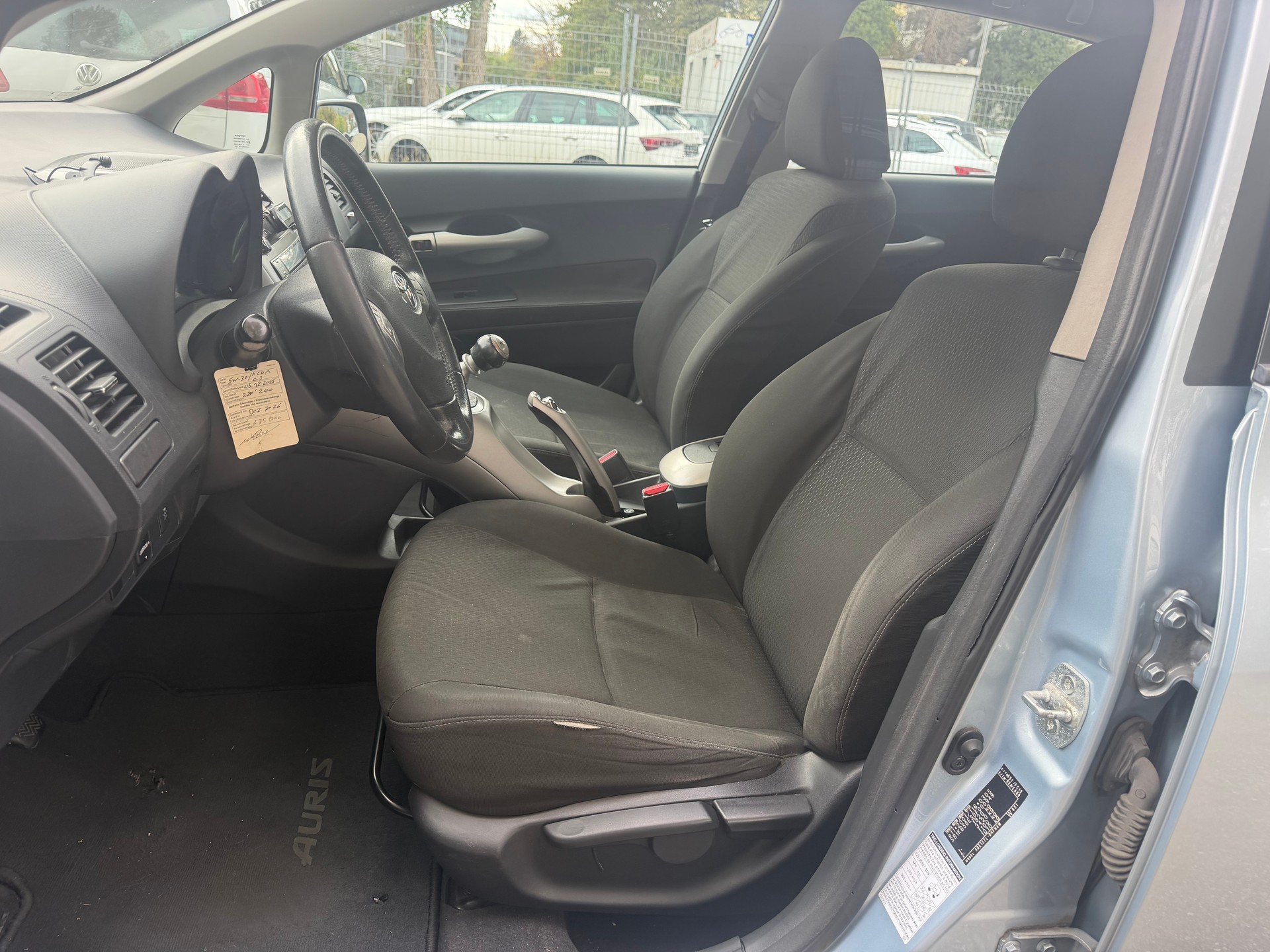 TOYOTA Auris 2.2 D-4D CleanPower Linea Sol Premium ** Klima-auto ** Tempomat ** 08x Airbag ** Letzte MFK 24.01.2025-image-2
