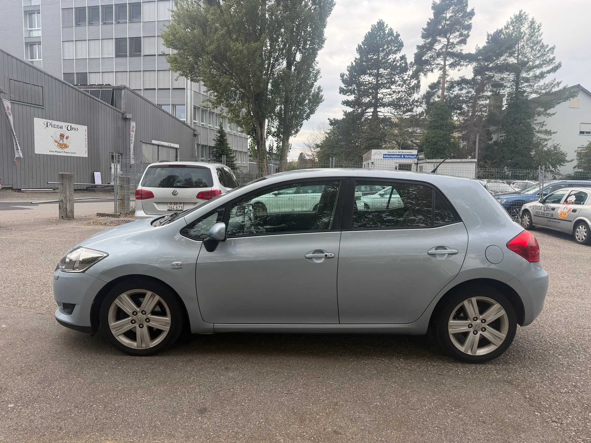 TOYOTA Auris 2.2 D-4D CleanPower Linea Sol Premium ** Klima-auto ** Tempomat ** 08x Airbag ** Letzte MFK 24.01.2025-image-8